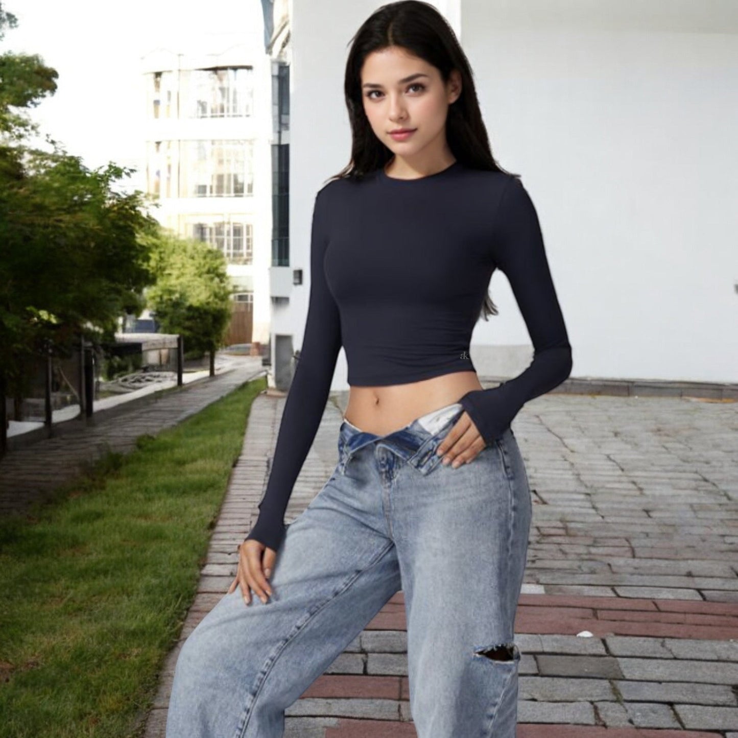 Long Sleeve Cropped Crew Neck Top