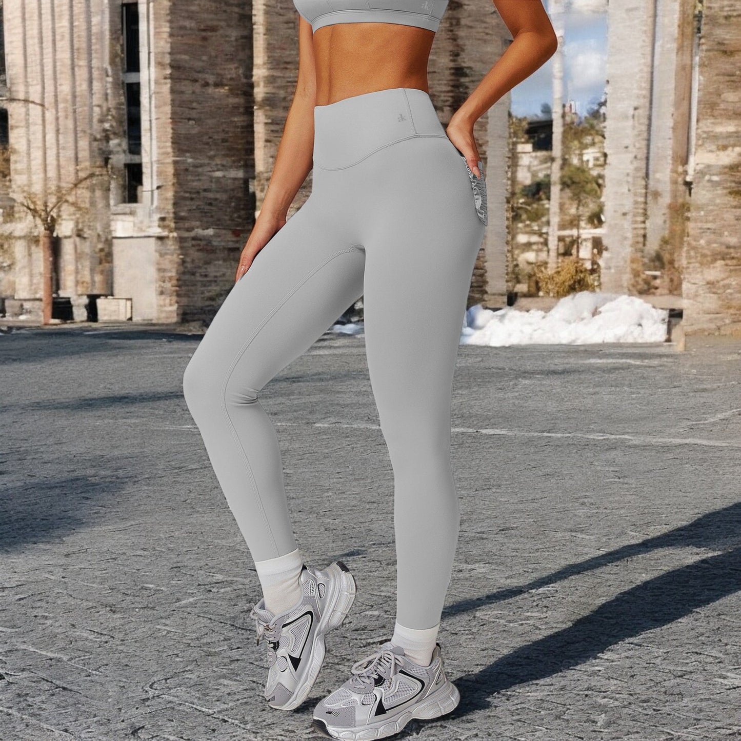 High Waist Seamless Leggings with Full-Length Design