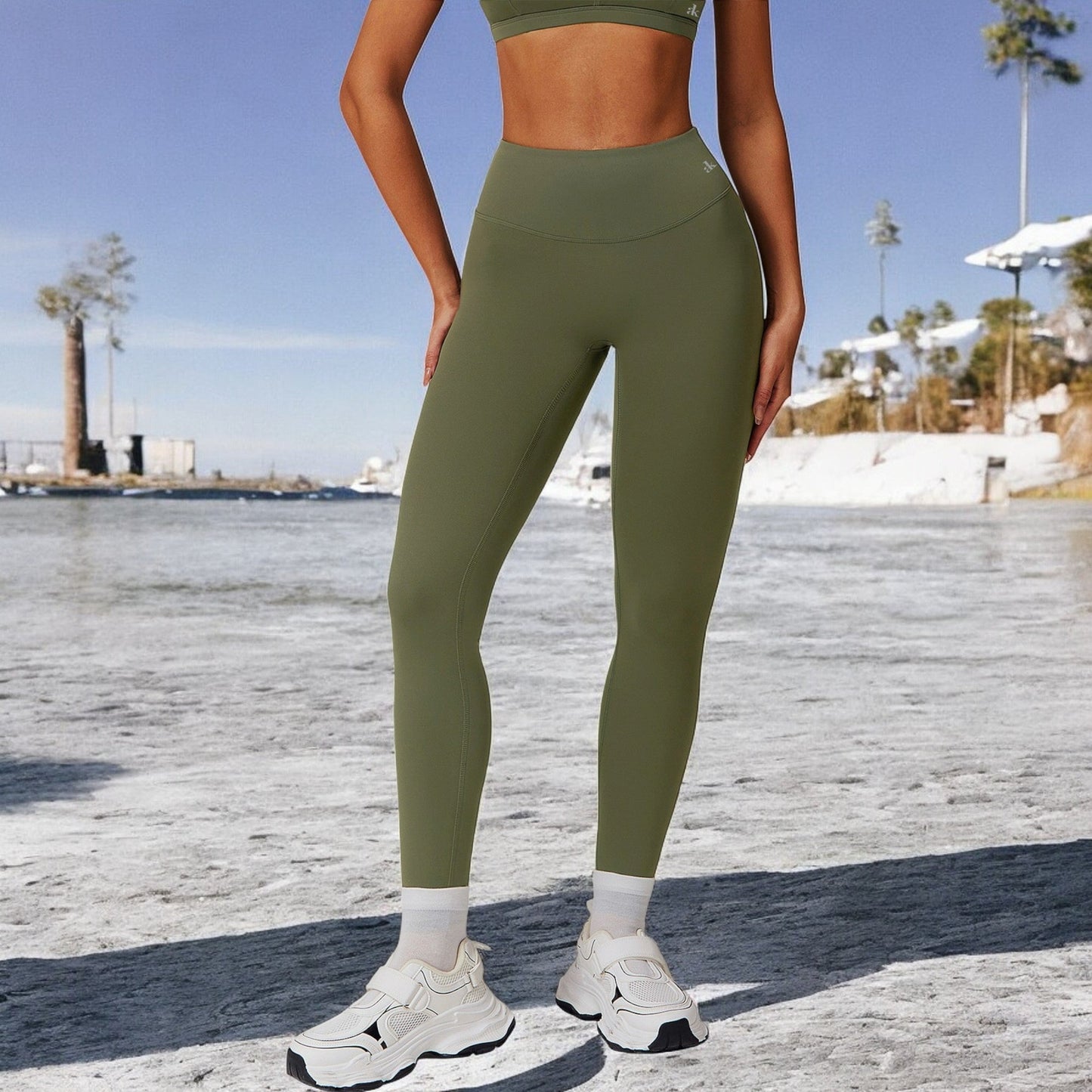High Waist Seamless Leggings with Full-Length Design