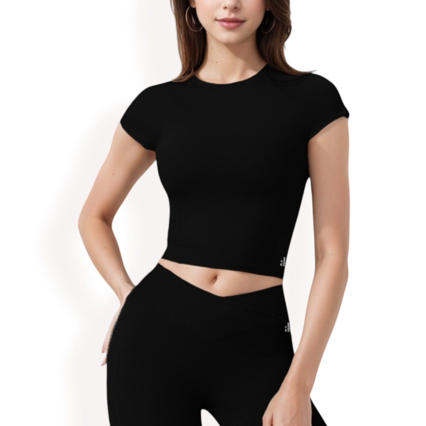 Short Sleeve Cropped Activewear Top with Fitted Silhouette