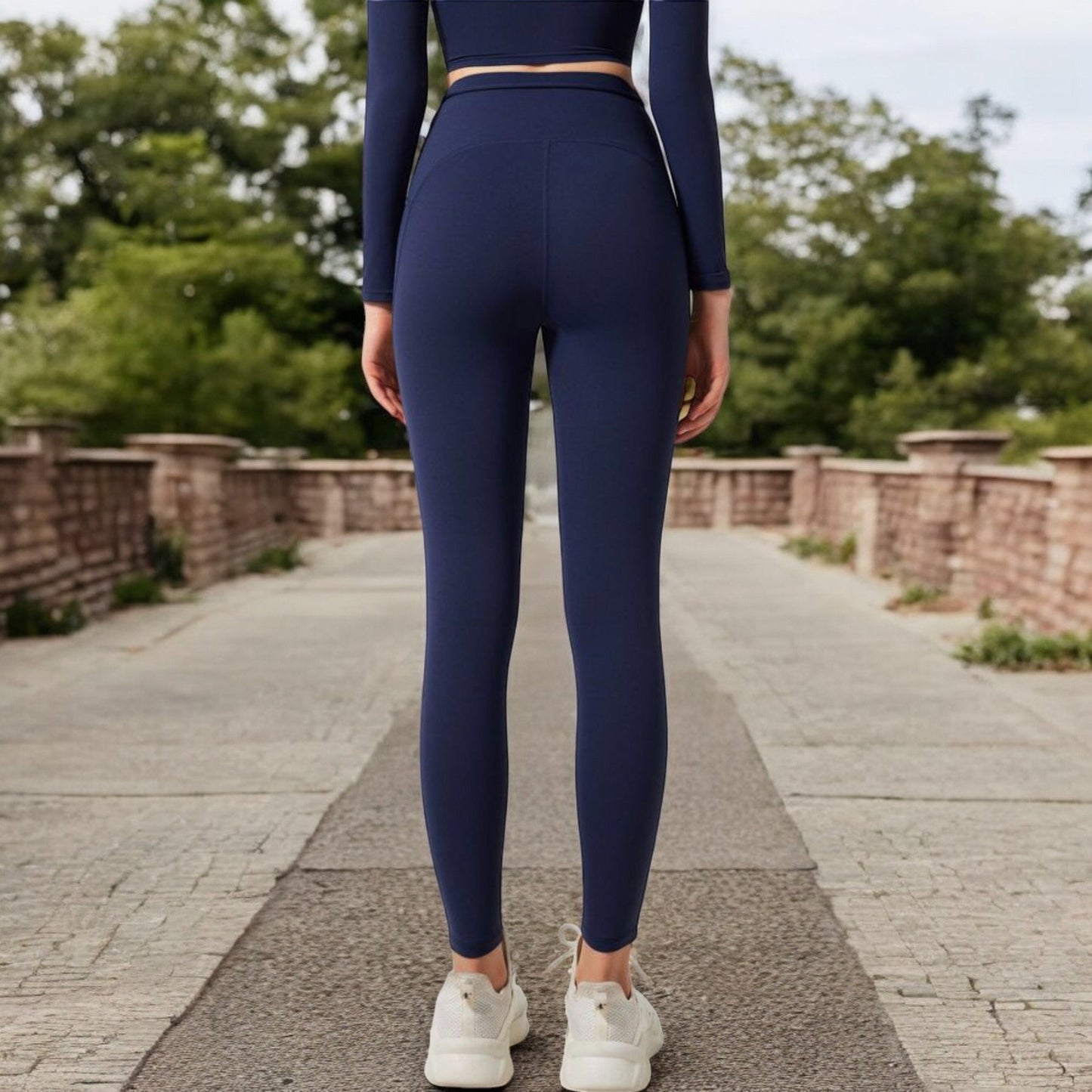 High-Waist Twist Detail Full-Length Leggings