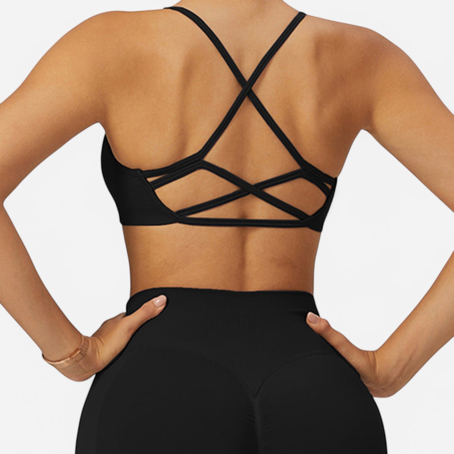 Active Women's Seamless Sports Bra with Scoop Neck and Thin Fixed Straps