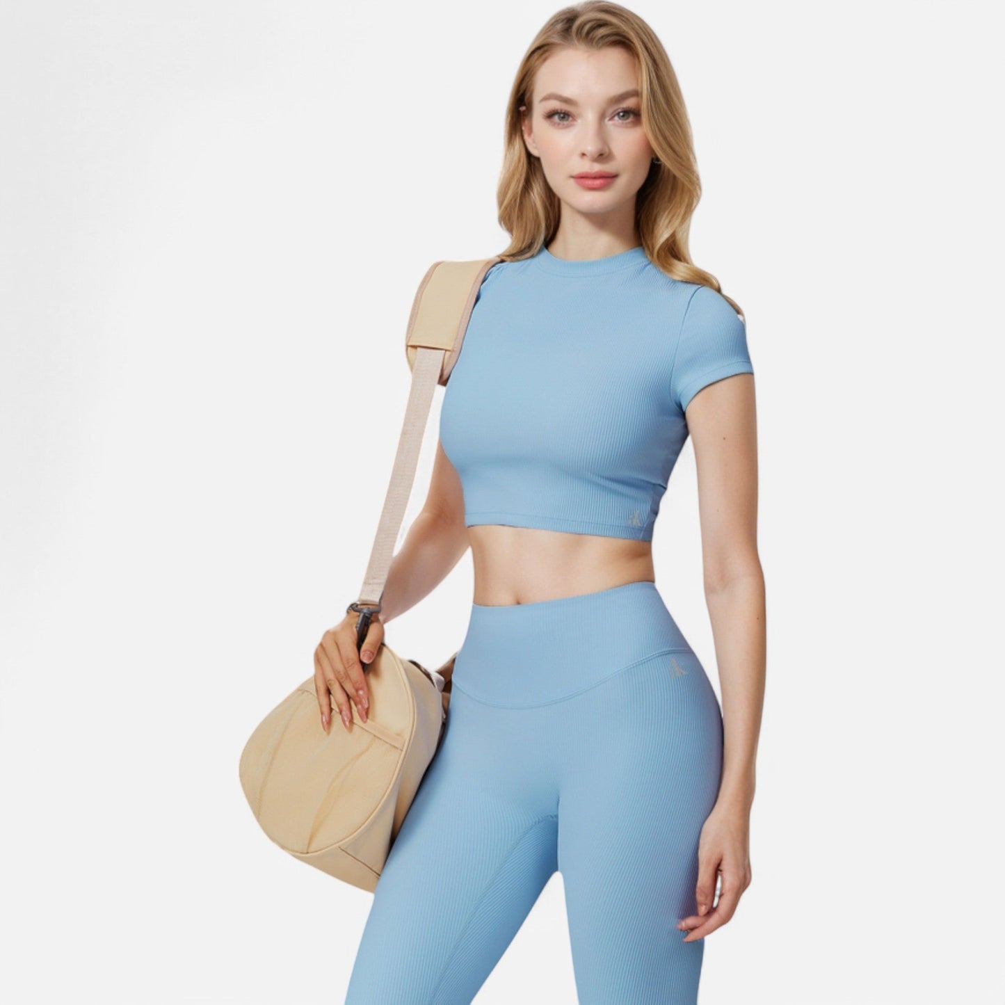 Active Women's Short Sleeve Ribbed Crop Top with Crew Neck and Stretch Fabric