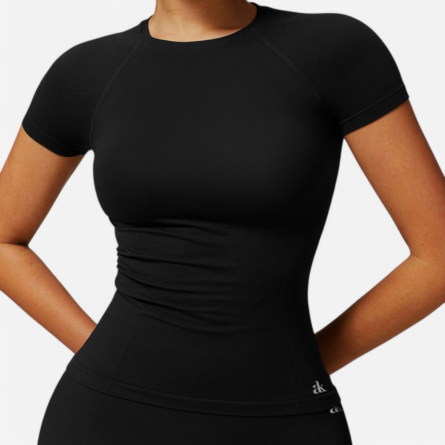 Active Women's Short Sleeve Seamless Fitted Tee with Crew Neck and Stretch Fabric