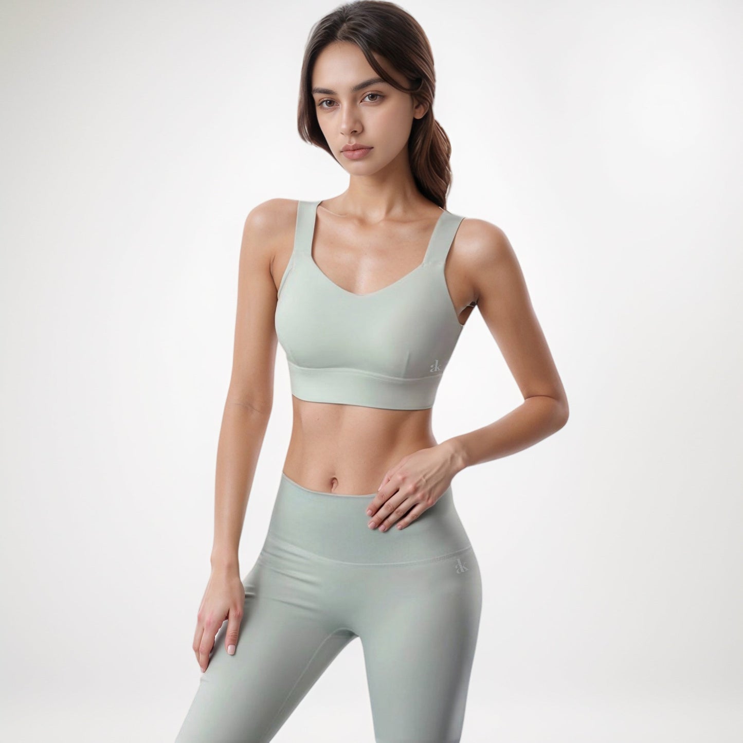 Adjustable Hook Back Sports Bra with Wide Shoulder Straps and Scoop Neck Front Design