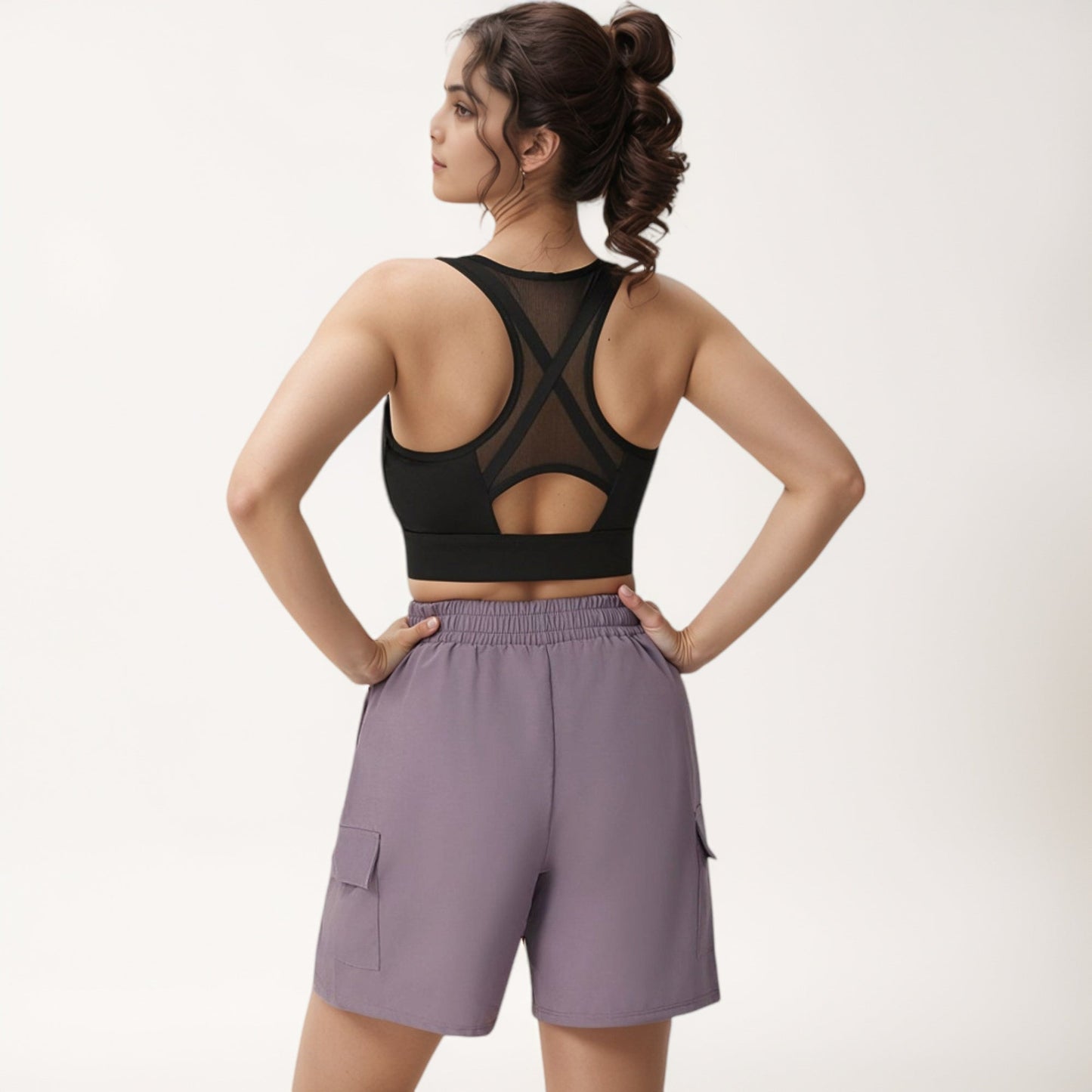 Front Zip Crop Sports Bra with Scoop Neckline and Wide Shoulder Straps for Medium Support