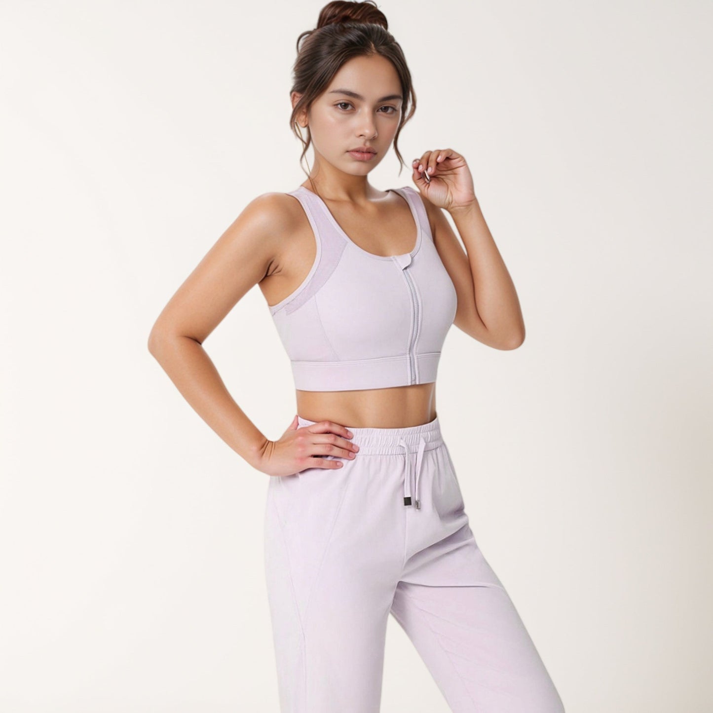 Front Zip Crop Sports Bra with Scoop Neckline and Wide Shoulder Straps for Medium Support