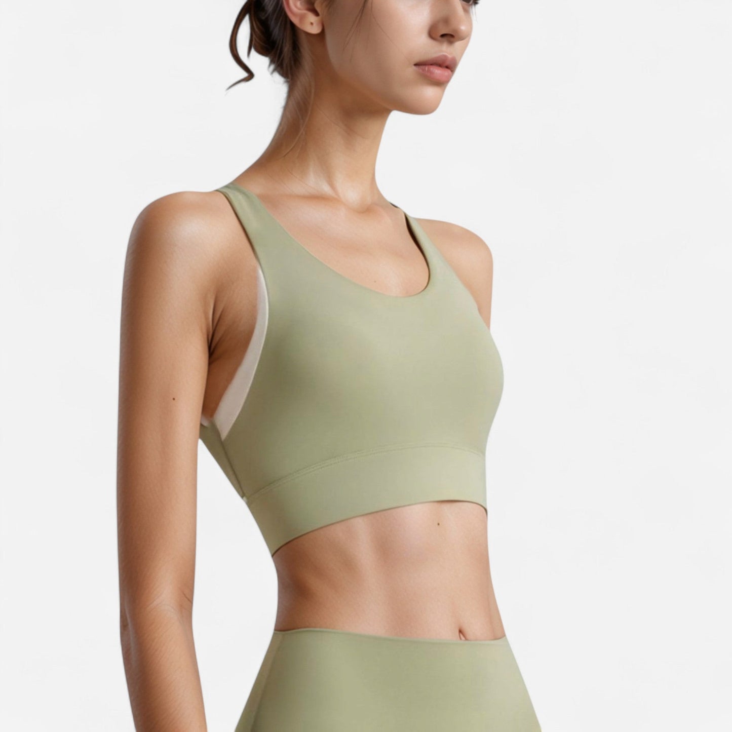 Scoop Neck Sports Bra with Wide Shoulder Straps and Elastic Band for Medium Support