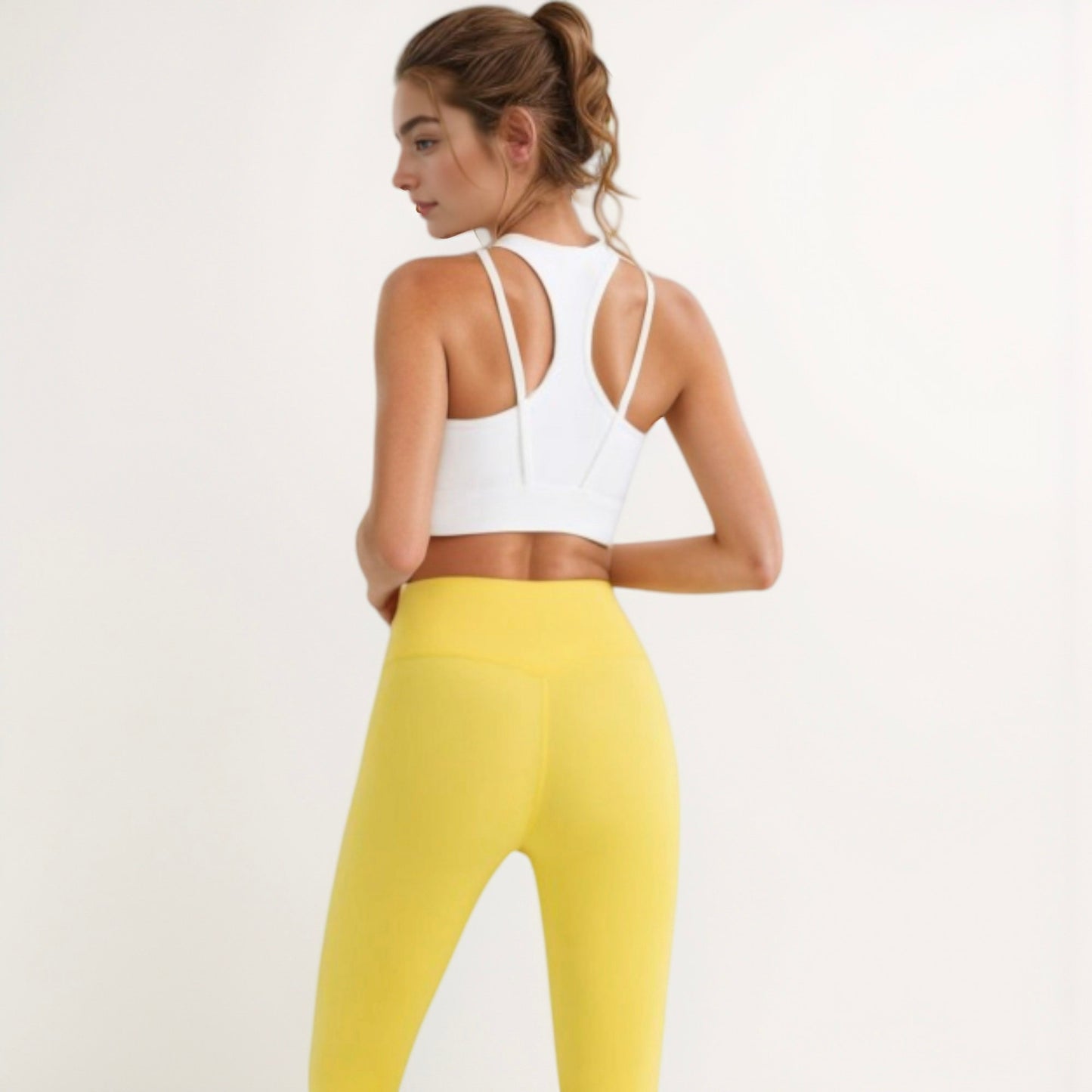 Women's Sports Bra with Double Strap Detail and Wide Hem Band for Medium Support