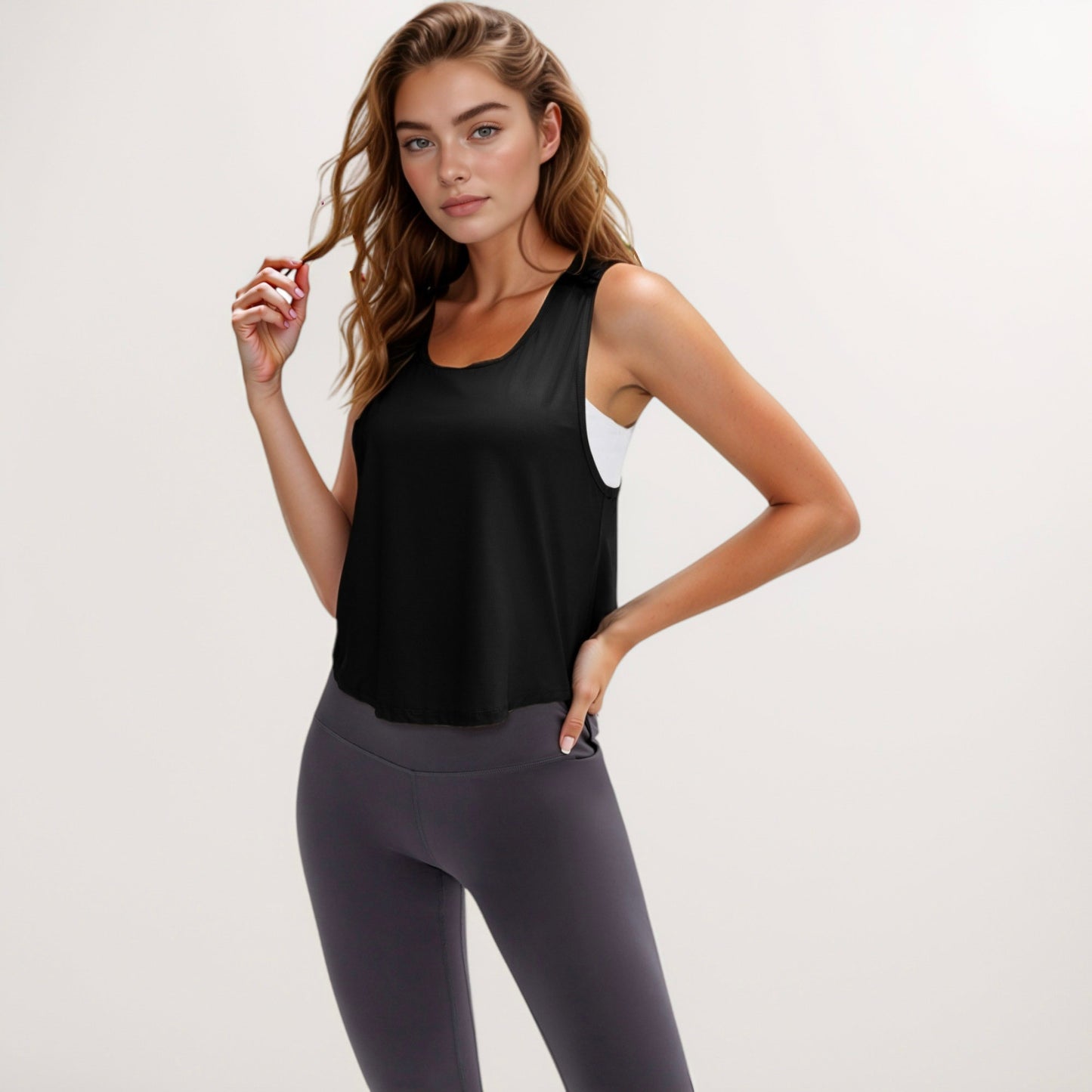 Women's Sleeveless Scoop Neck Cropped Tank Top for Workout and Casual Layering