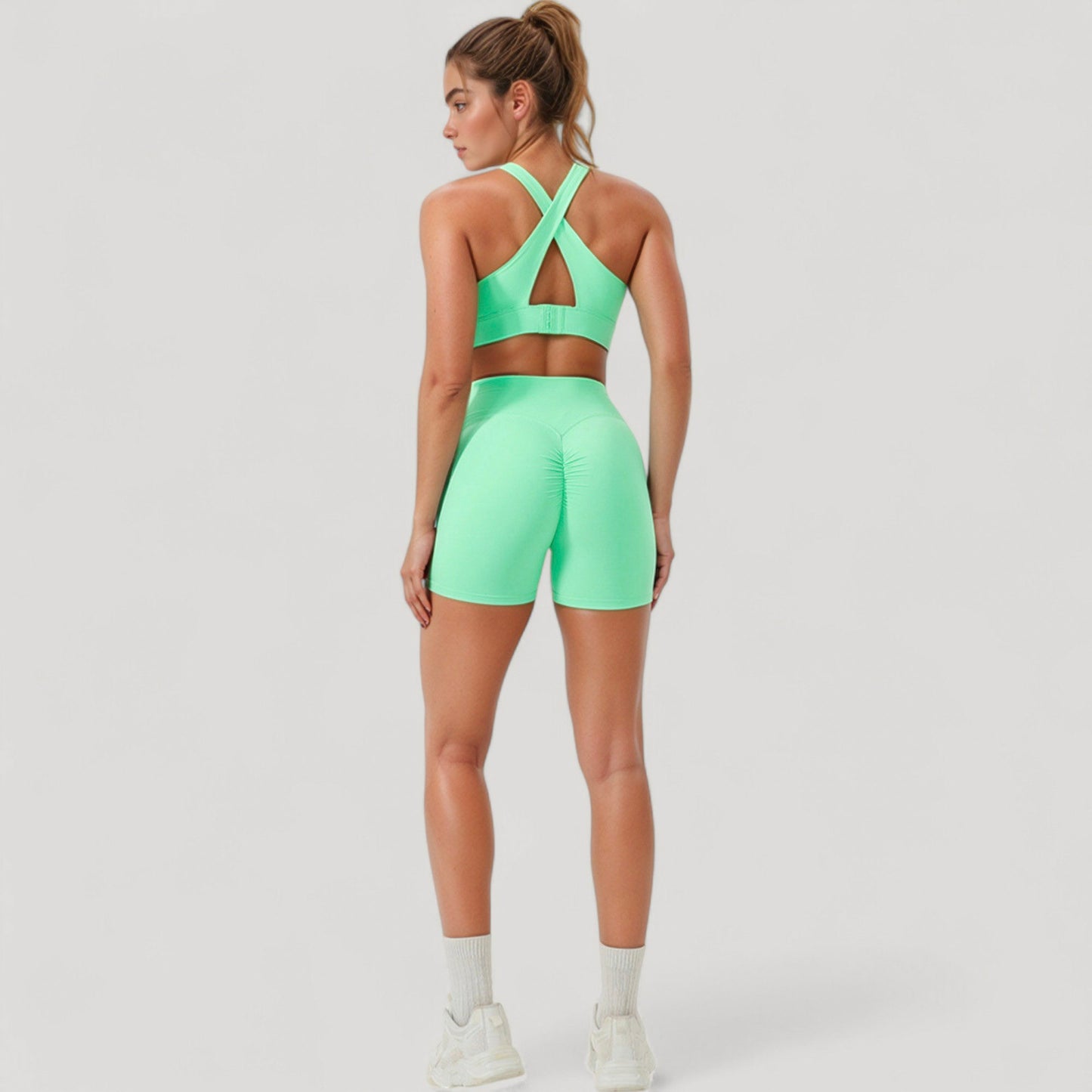 High Waist Seamless Active Shorts with Smooth Finish and Body-Hugging Stretch Fit