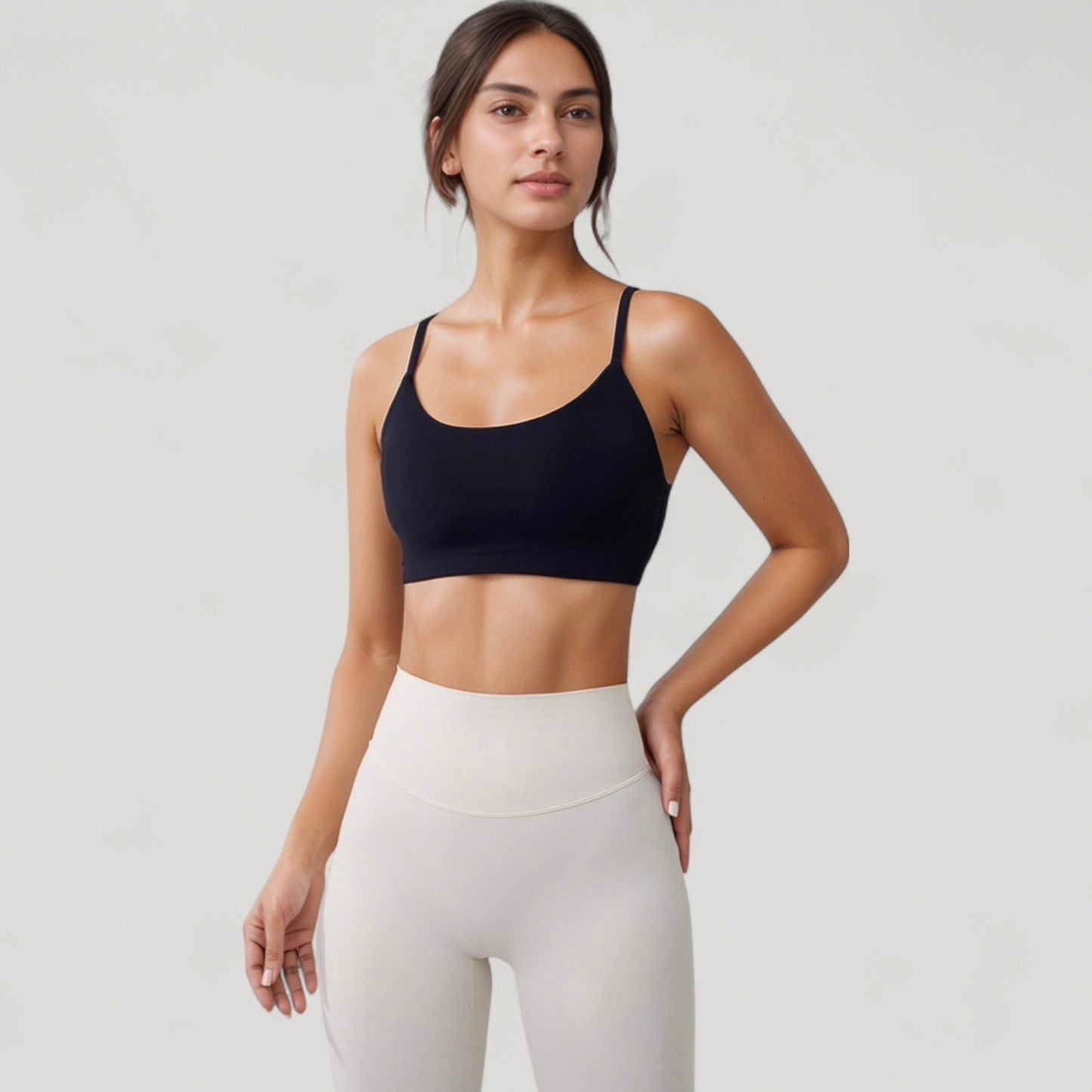 Seamless Scoop Neck Sports Bra with Thin Adjustable Straps and Soft Stretch Fabric