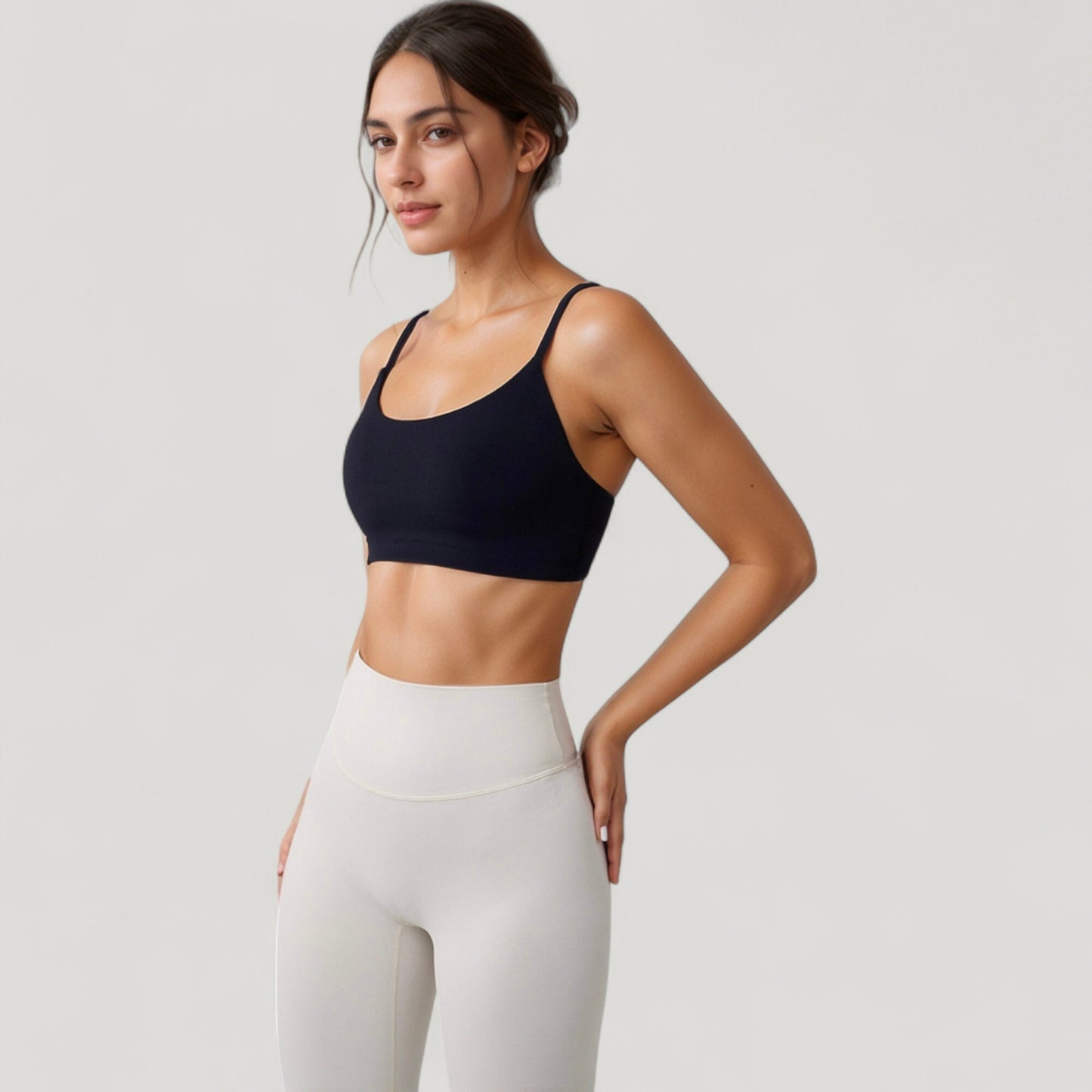 Seamless Scoop Neck Sports Bra with Thin Adjustable Straps and Soft Stretch Fabric