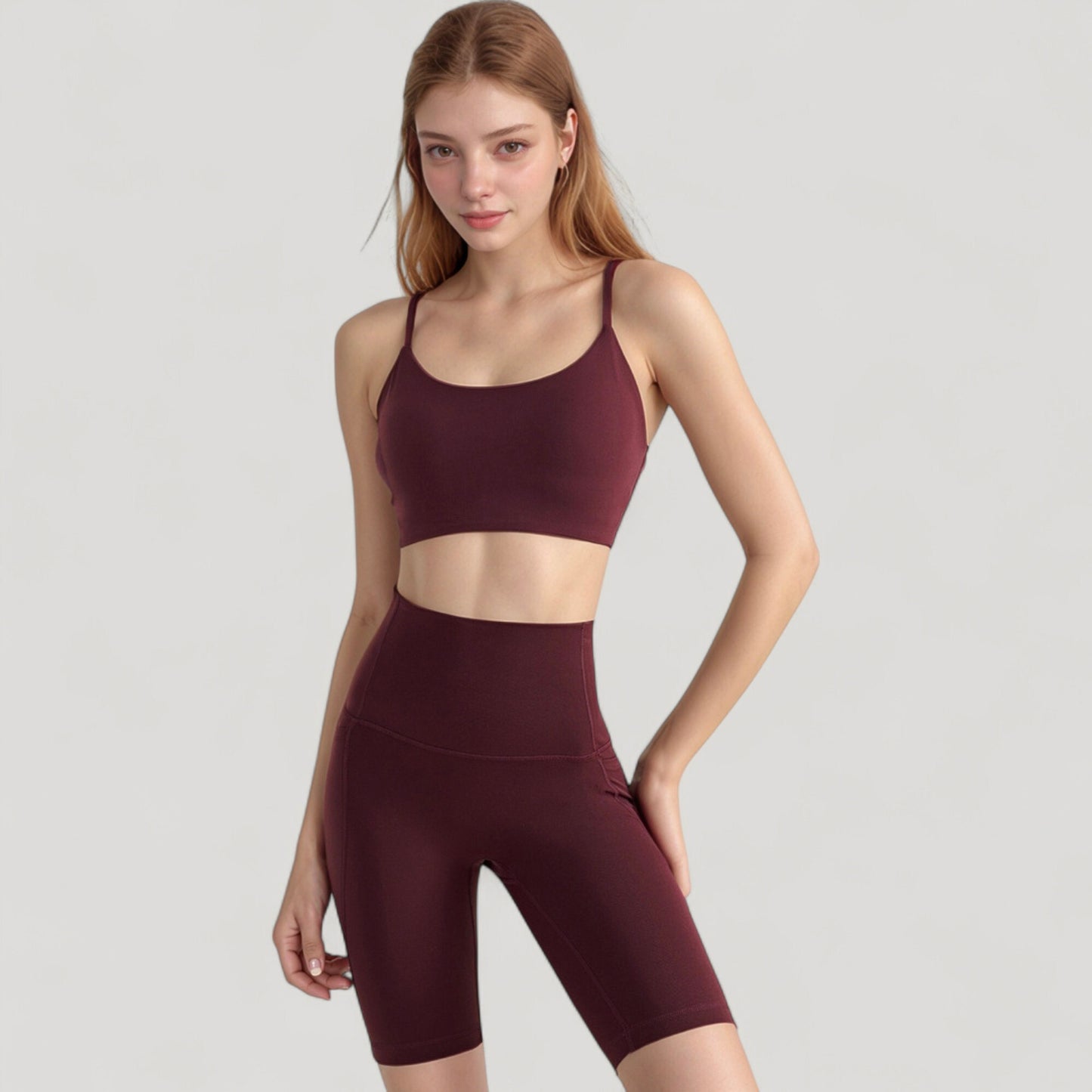Seamless Scoop Neck Sports Bra with Thin Adjustable Straps and Soft Stretch Fabric