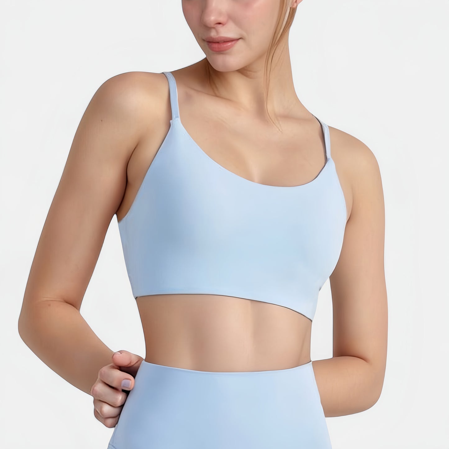 Seamless Scoop Neck Sports Bra with Thin Adjustable Straps and Soft Stretch Fabric
