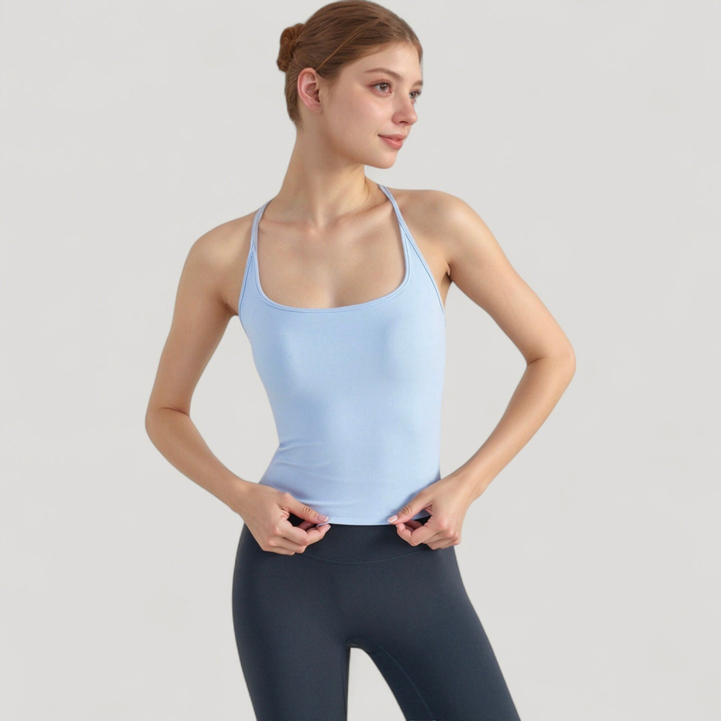 Fitted Square Neck Tank Top with Built-In Bra and Racerback Design for Active and Casual Comfort