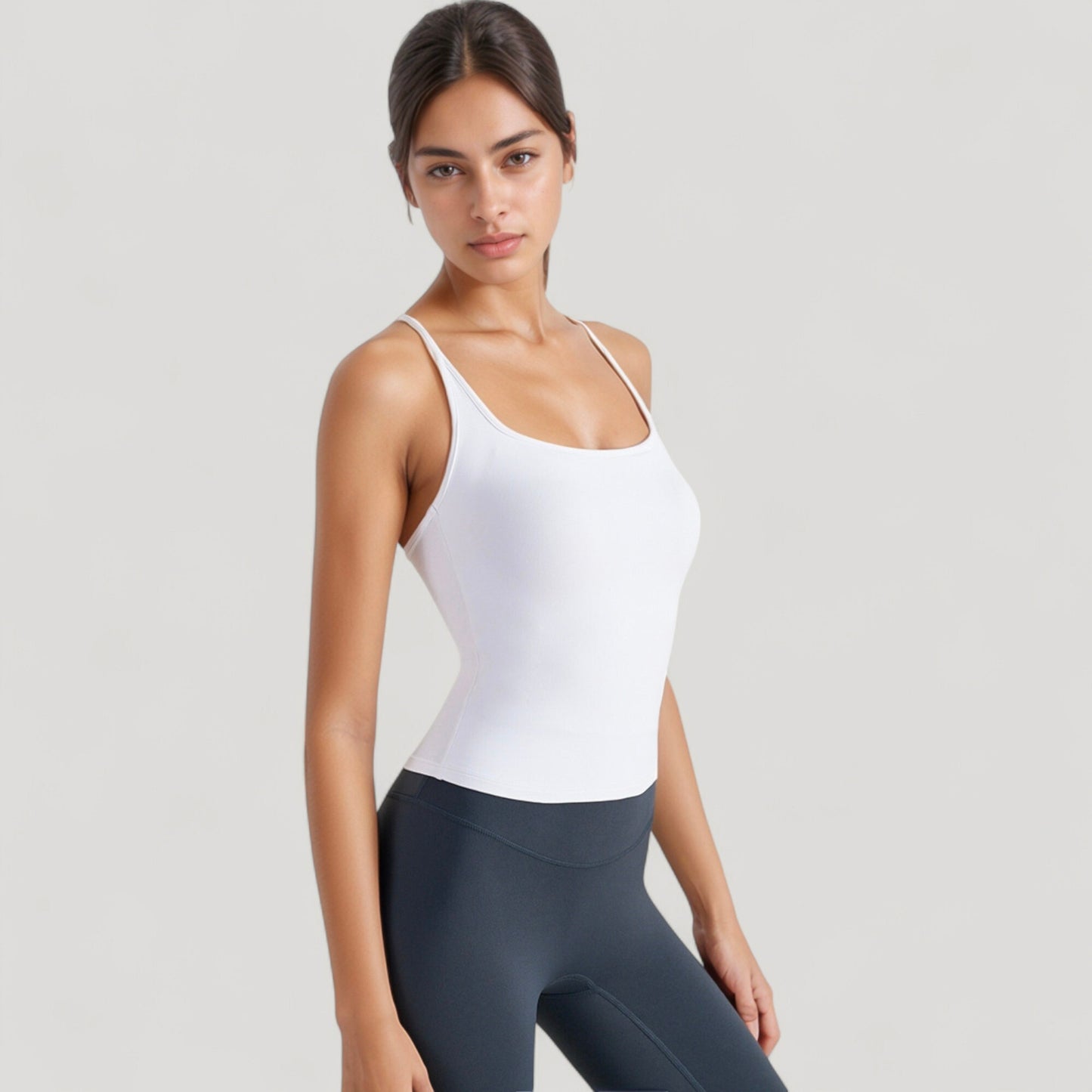 Fitted Square Neck Tank Top with Built-In Bra and Racerback Design for Active and Casual Comfort
