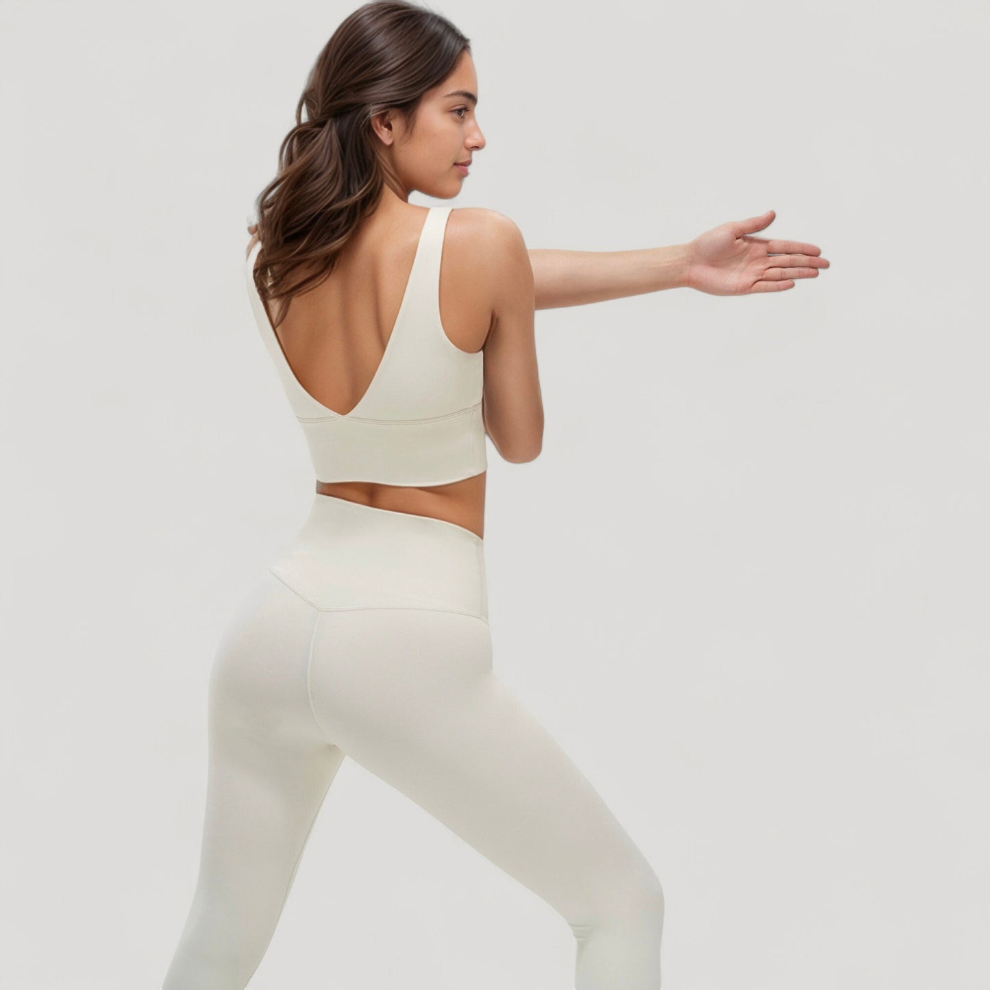 Scoop Neck Longline Sports Bra with Wide Shoulder Straps and Deep V-Back Design