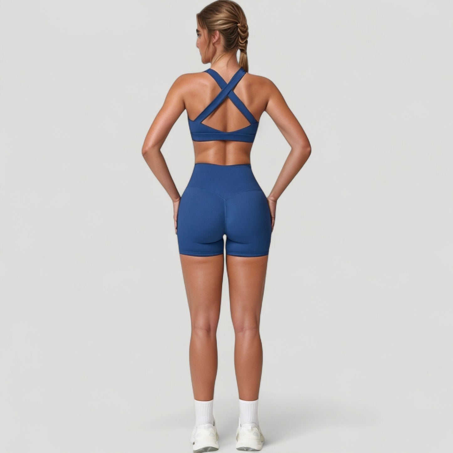 Wide Strap Square Neck Sports Bra Top with Sculpted Seam Detail and Cropped Fit