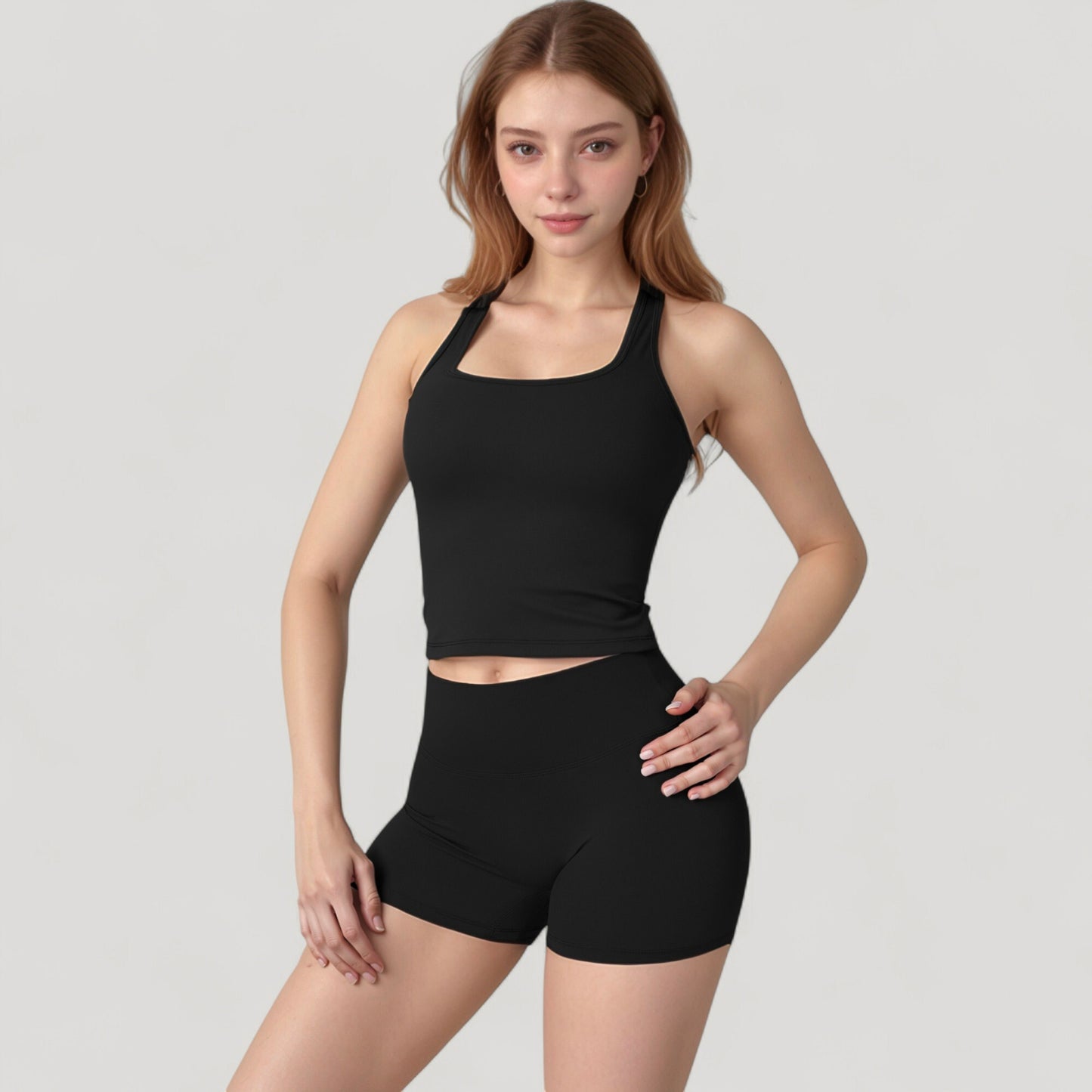 Square Neck Active Tank Top with Built-In Bra and Racerback Design for Comfort and Movement