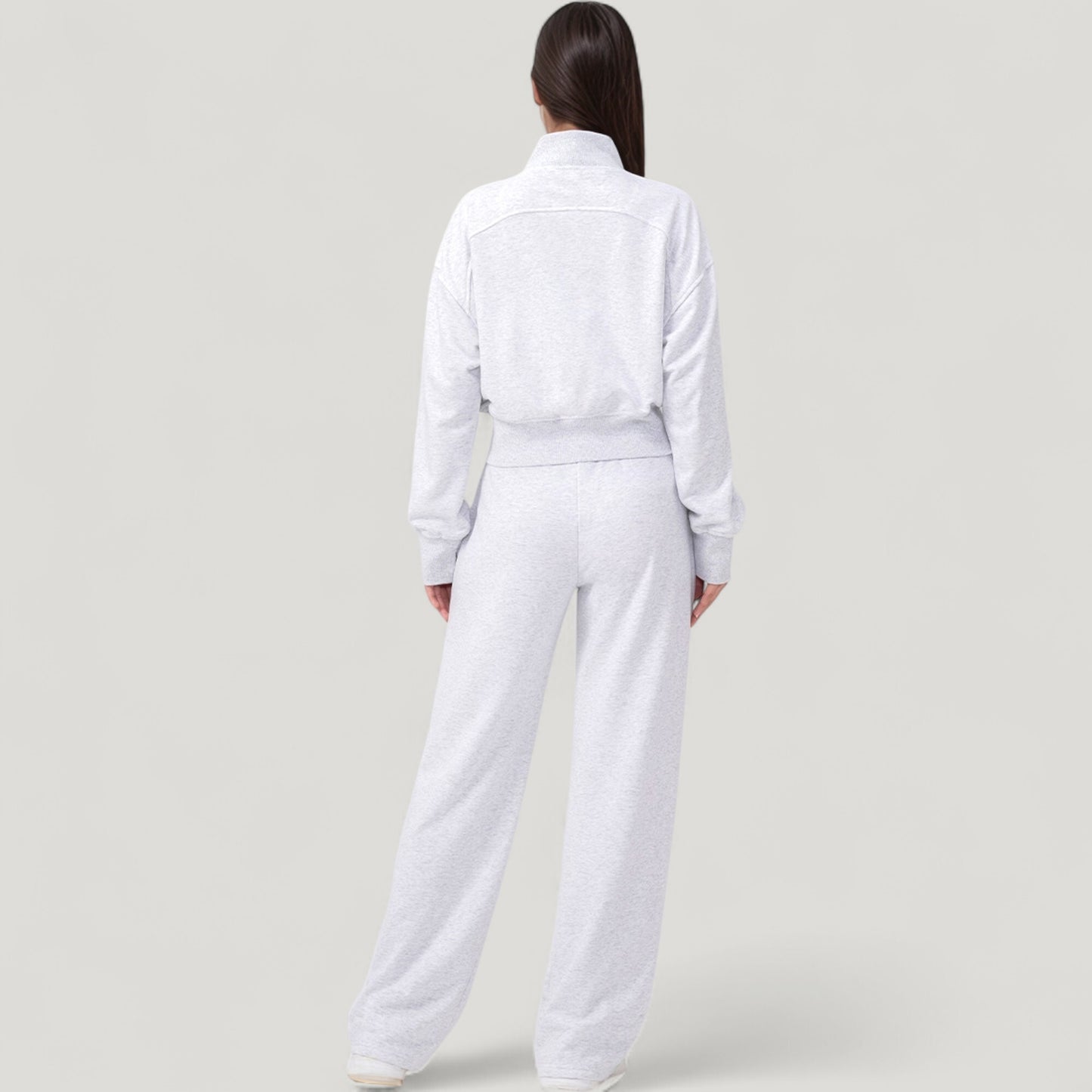 Cropped Zip-Up Jacket with High Collar and Long Sleeves