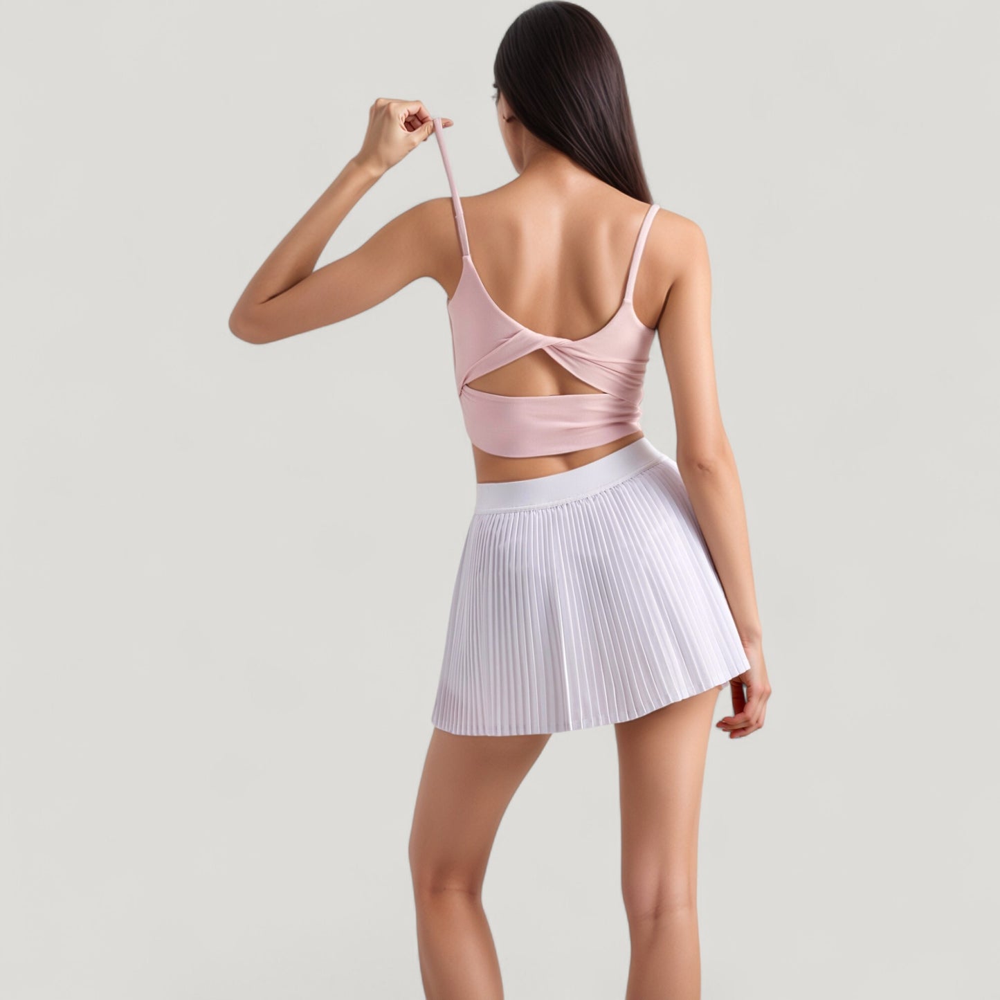 Scoop Neck Spaghetti Strap Sports Bra with Smooth Finish