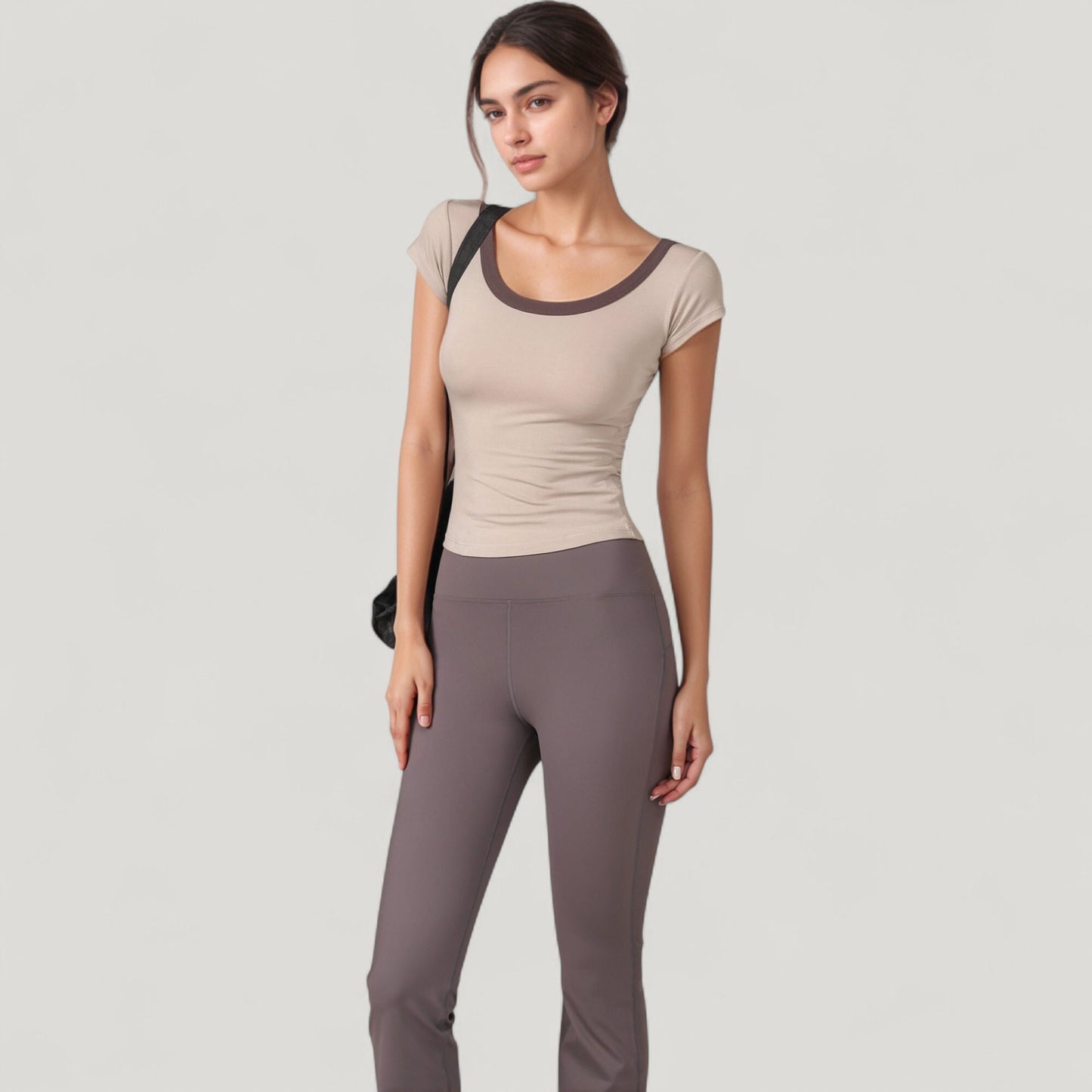 Scoop Neck Contrast Trim Fitted Short Sleeve Active Top