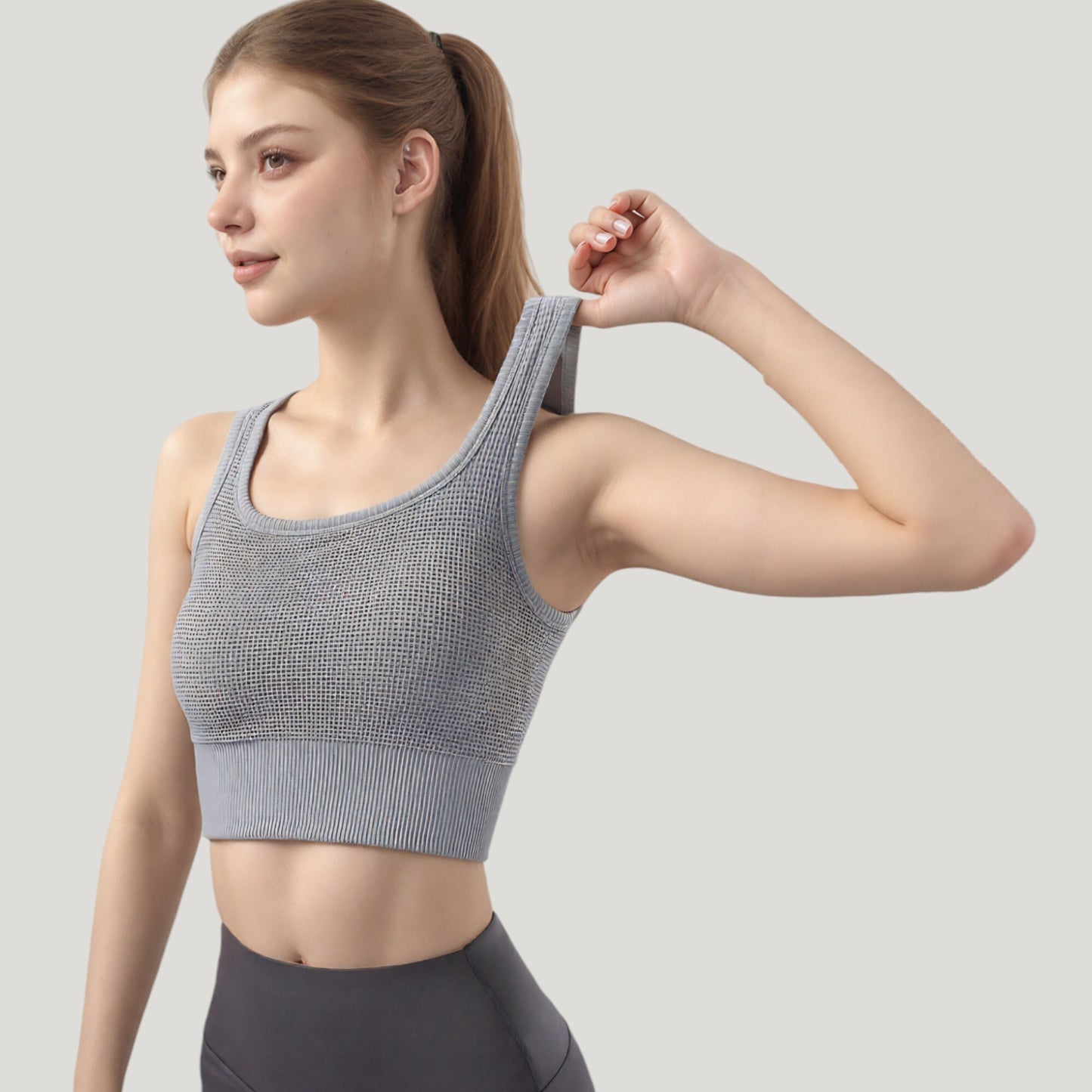 Ribbed Seamless Sports Bra with Scoop Neck and Wide Straps