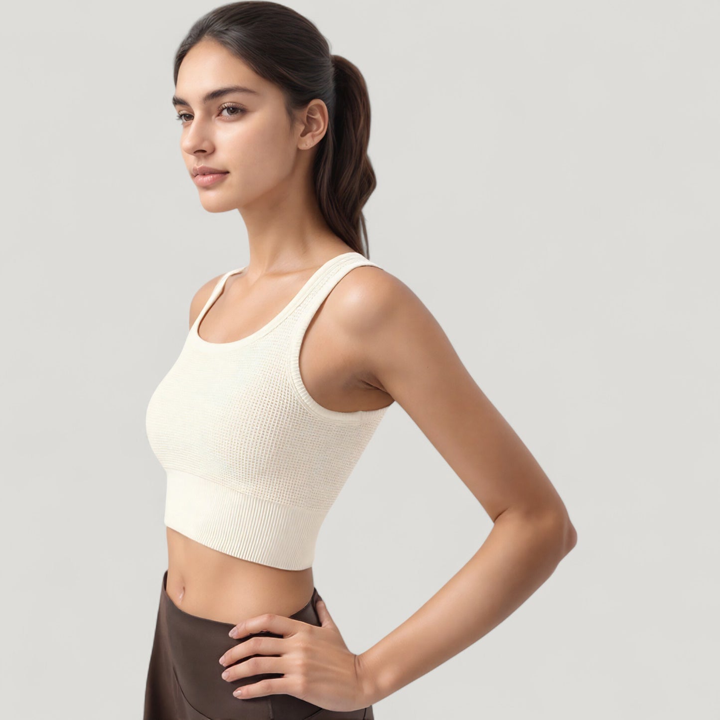 Ribbed Seamless Sports Bra with Scoop Neck and Wide Straps