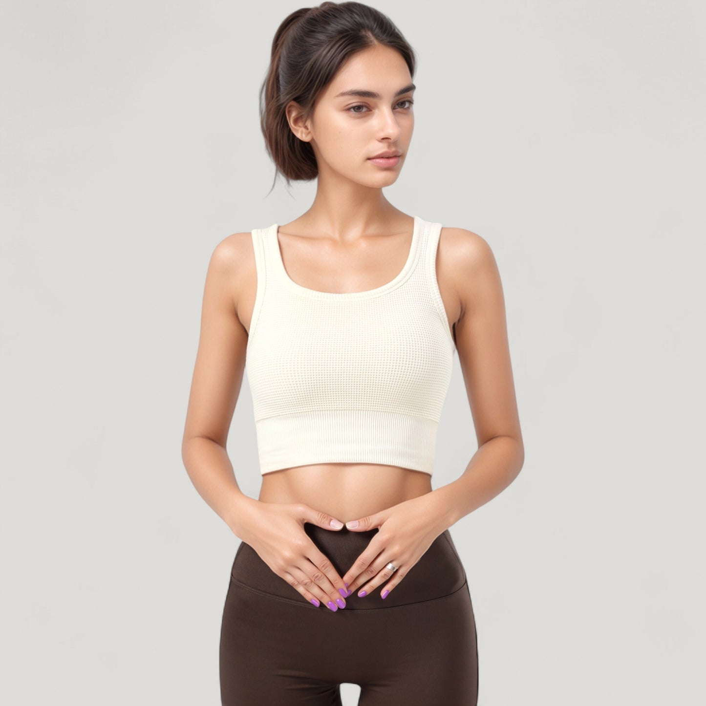 Ribbed Seamless Sports Bra with Scoop Neck and Wide Straps