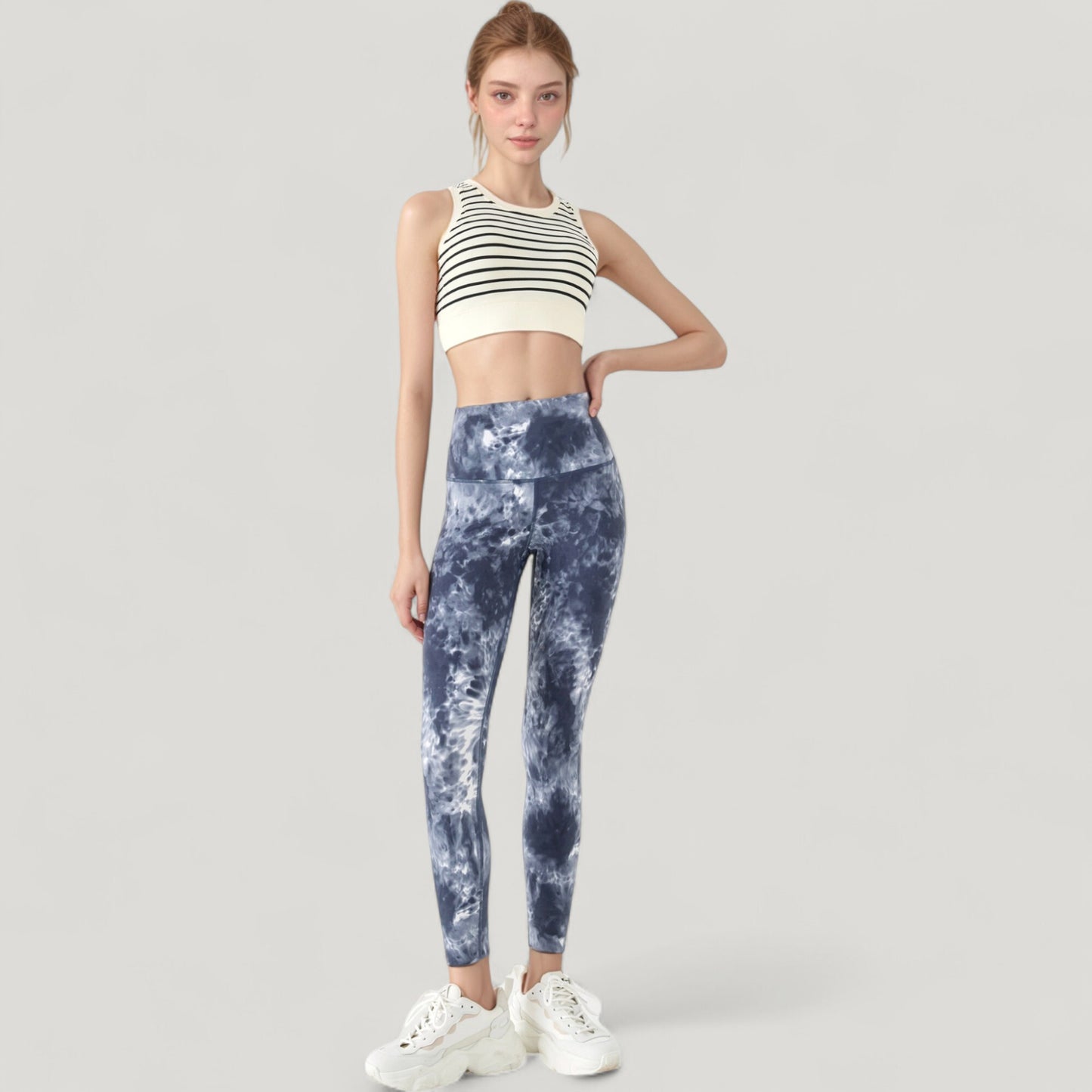 Striped Sleeveless Crop Top with Fitted Hem and Round Neckline
