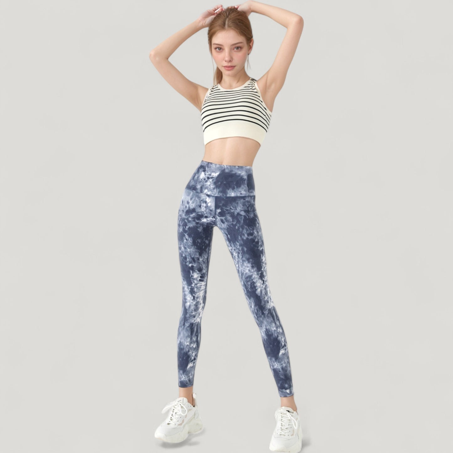 Striped Sleeveless Crop Top with Fitted Hem and Round Neckline