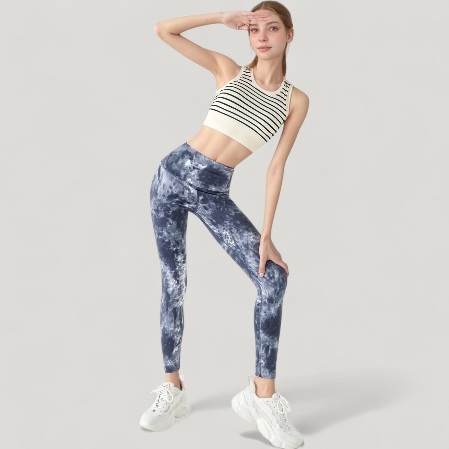 Striped Sleeveless Crop Top with Fitted Hem and Round Neckline