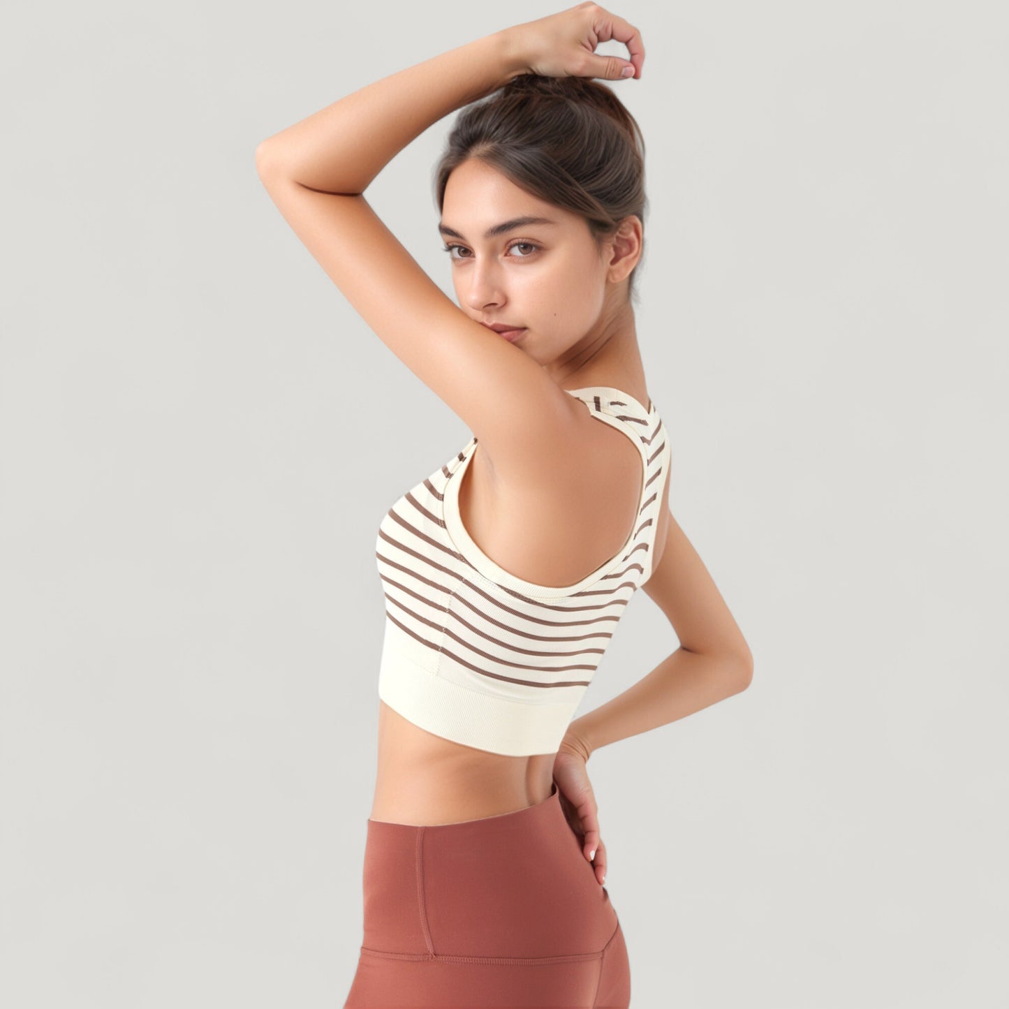 Striped Sleeveless Crop Top with Fitted Hem and Round Neckline