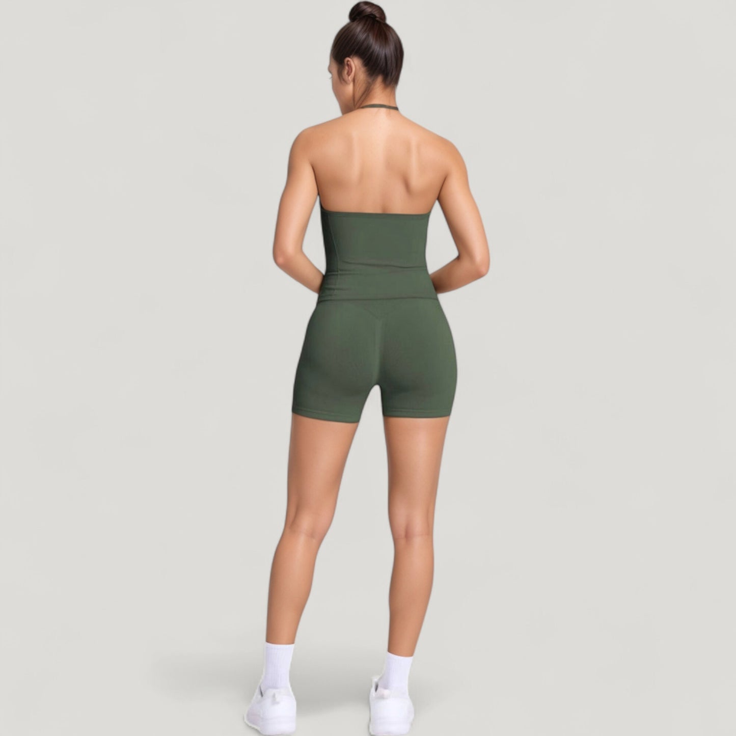 Seamless Active Set with Halter Neck Top and Fitted Shorts