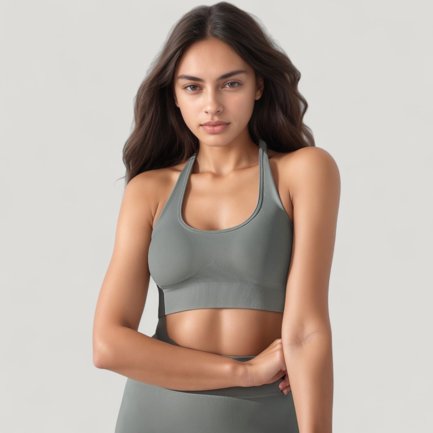 Seamless Halter Neck Athletic Crop Top with Ribbed Detailing