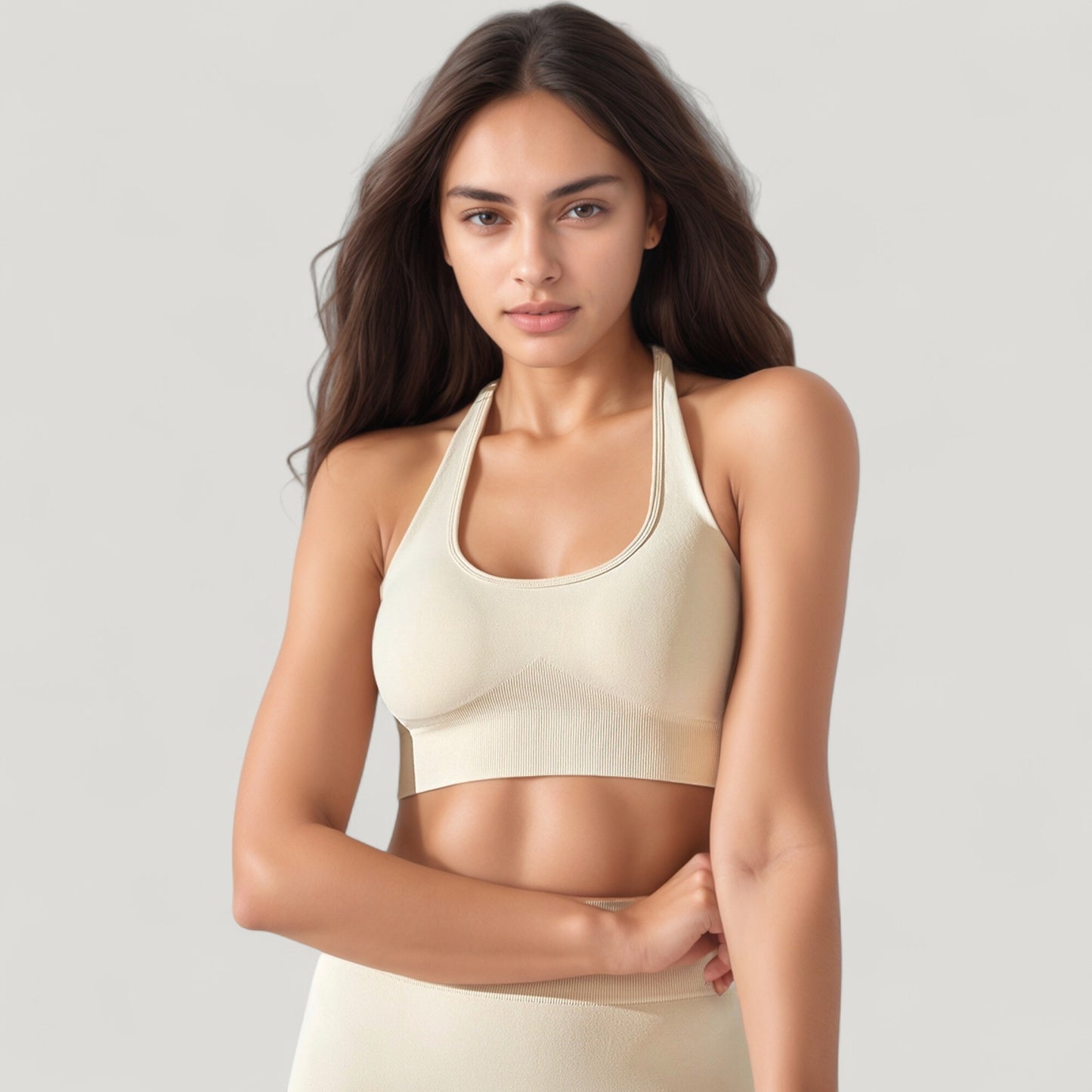 Seamless Halter Neck Athletic Crop Top with Ribbed Detailing