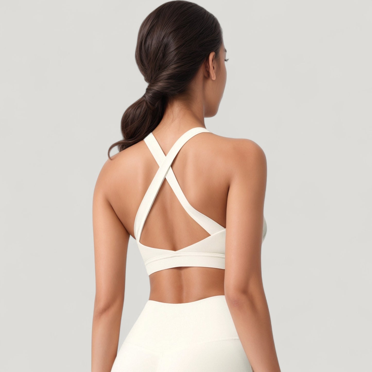 Scoop Neck Seamless Athletic Crop Top with Wide Shoulder Straps