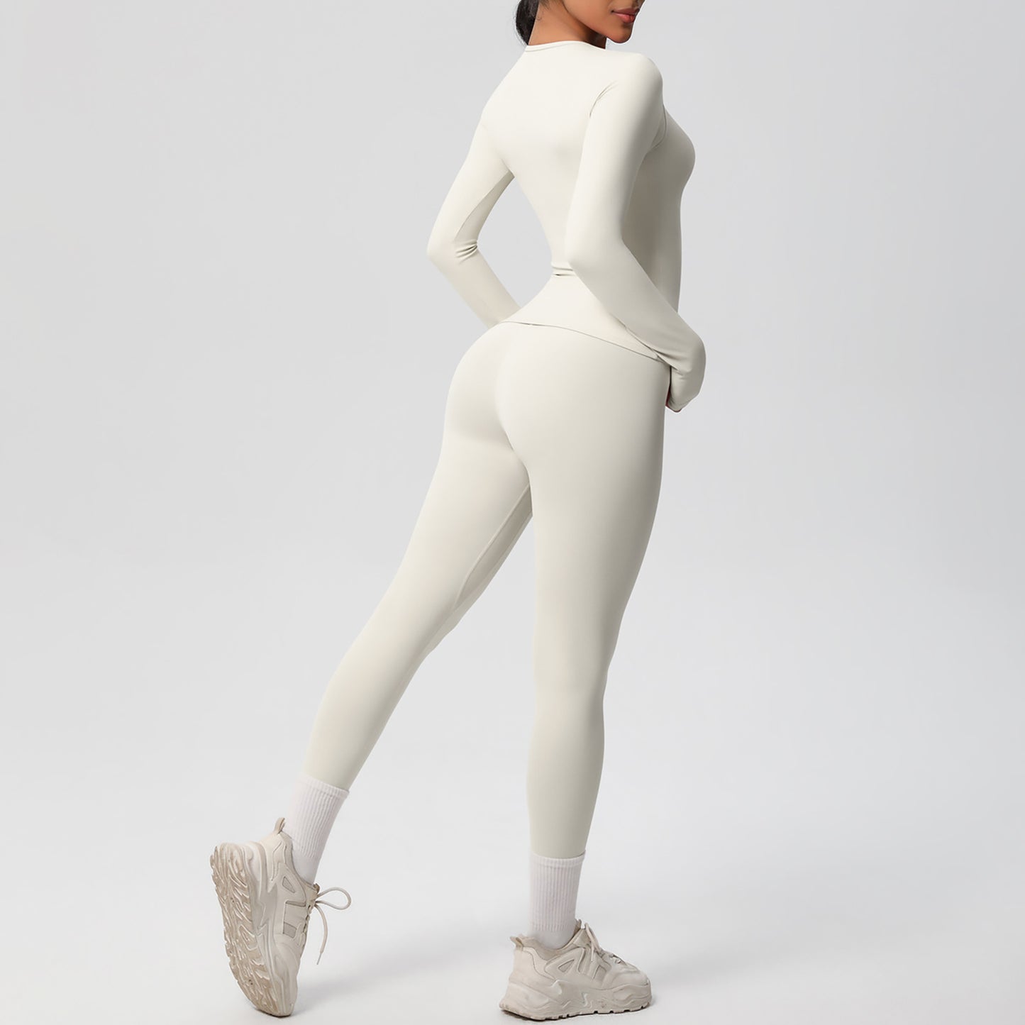 Long Sleeve Crew Neck Top and High Waist Leggings Set with Slim Fit Design