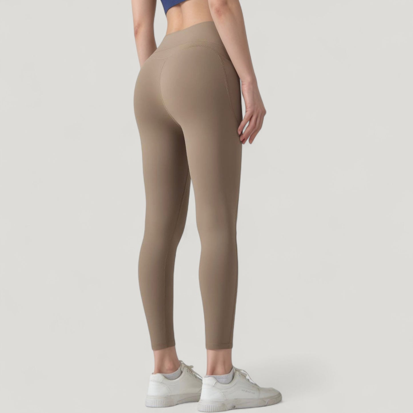 High Waist Leggings with Side Pockets and Seamless Fitted Design for Active and Casual Wear