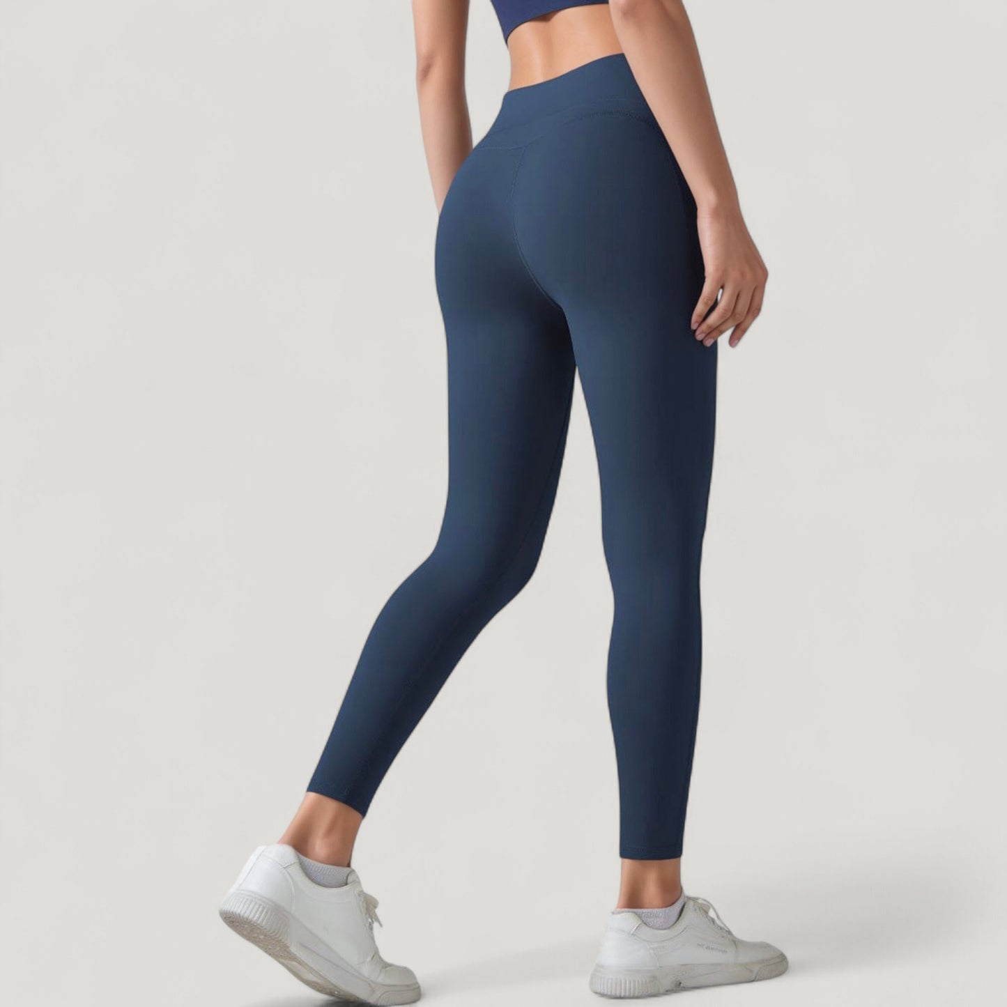 High Waist Leggings with Side Pockets and Seamless Fitted Design for Active and Casual Wear