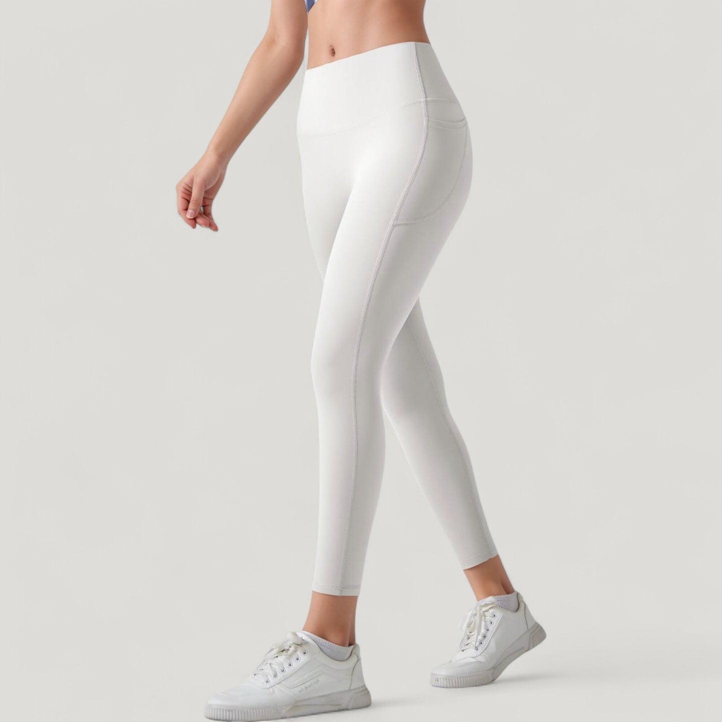 High Waist Leggings with Side Pockets and Seamless Fitted Design for Active and Casual Wear