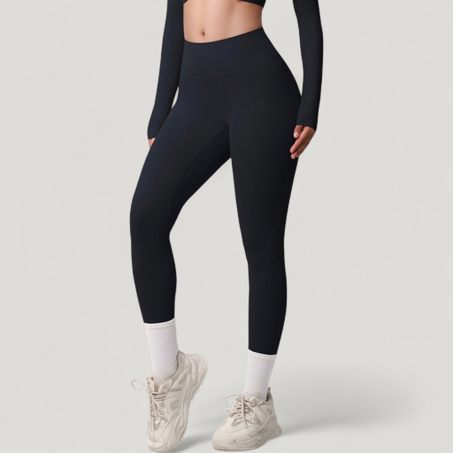 High Waist Leggings with Side Pockets and Seamless Stretch Fabric for Active and Everyday Wear
