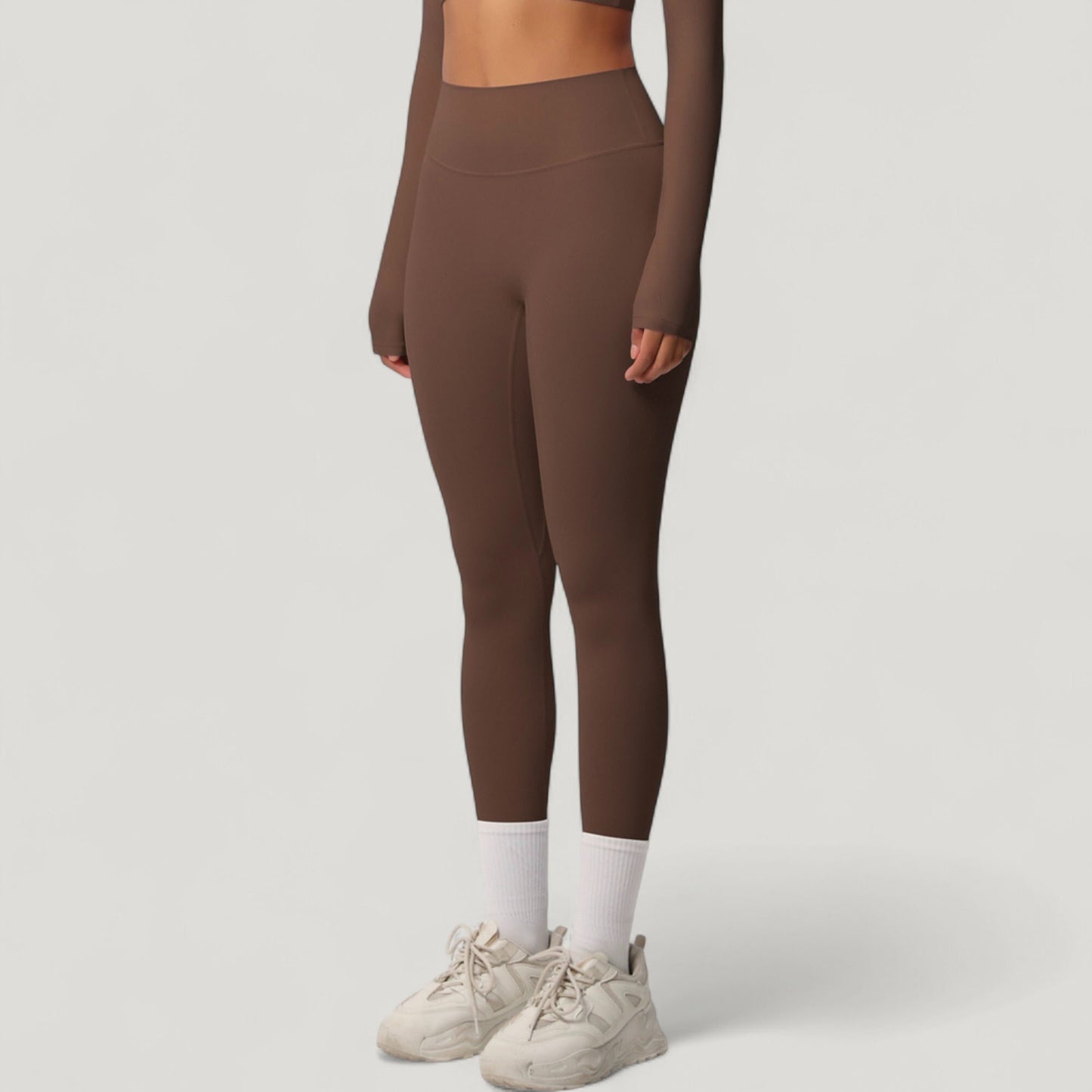 High Waist Leggings with Side Pockets and Seamless Stretch Fabric for Active and Everyday Wear