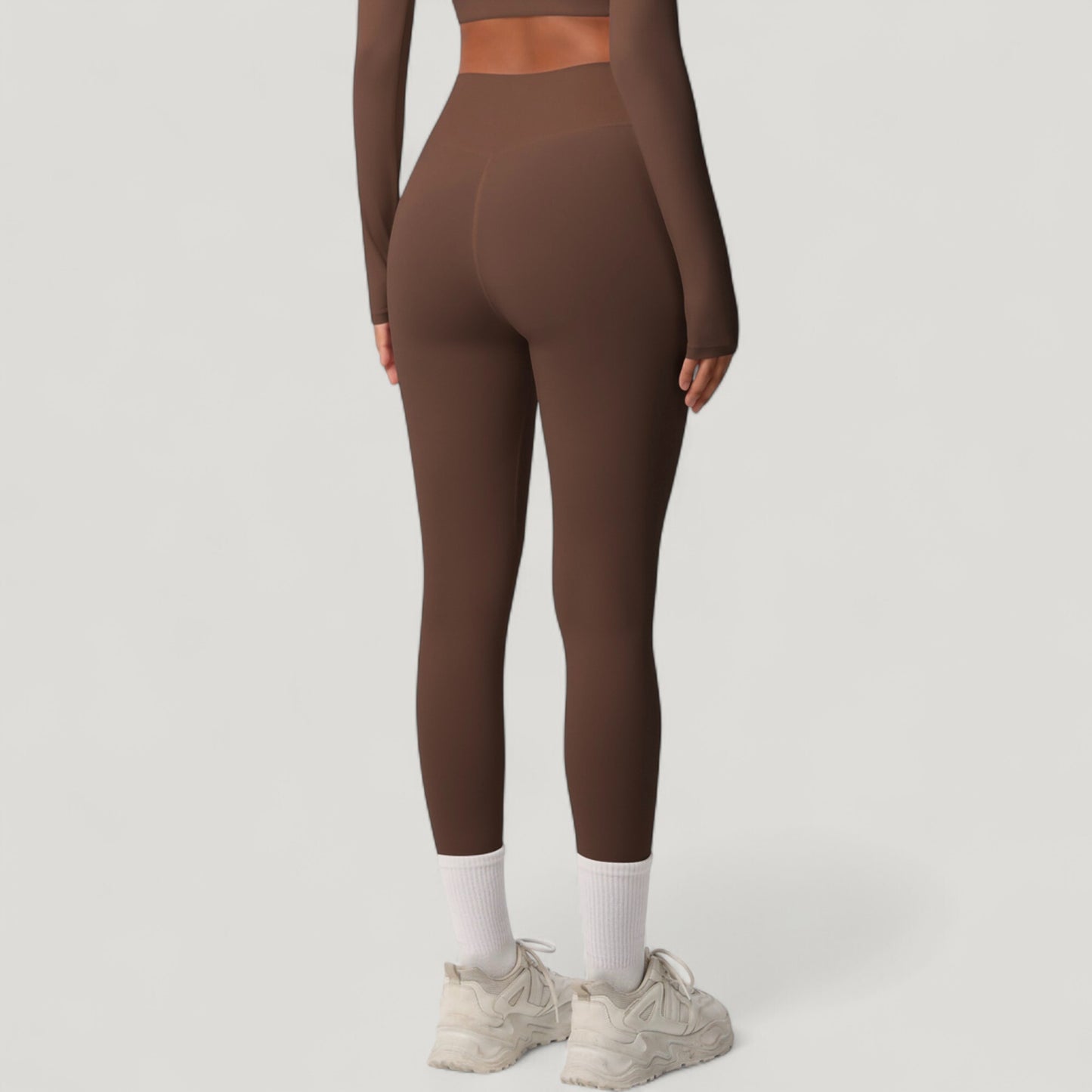 High Waist Leggings with Side Pockets and Seamless Stretch Fabric for Active and Everyday Wear
