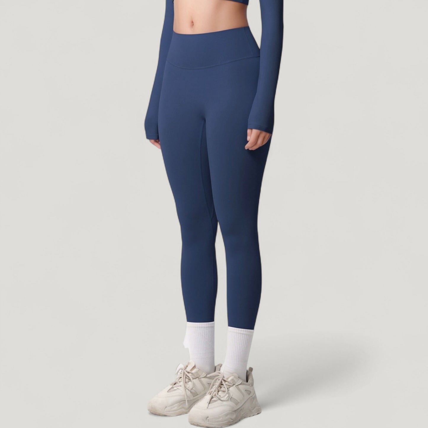 High Waist Leggings with Side Pockets and Seamless Stretch Fabric for Active and Everyday Wear
