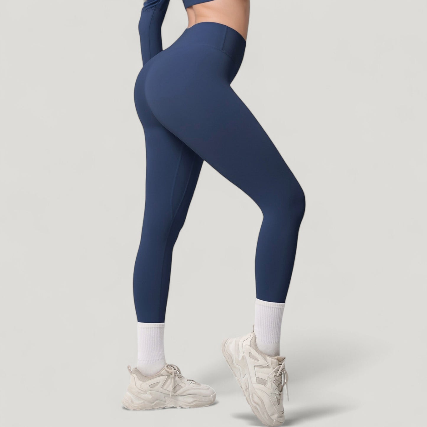 High Waist Leggings with Side Pockets and Seamless Stretch Fabric for Active and Everyday Wear