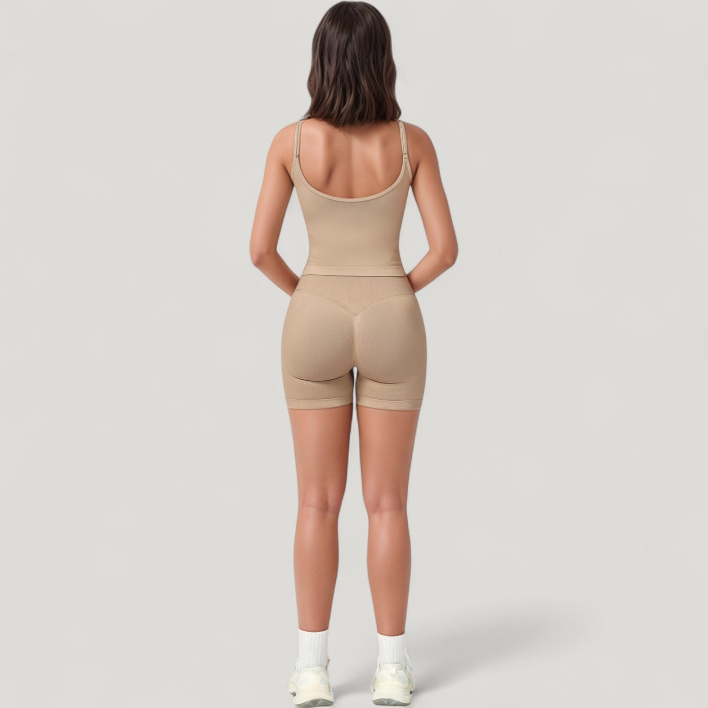 Seamless Activewear Tank Top with Adjustable Spaghetti Straps and Fitted Contour Design