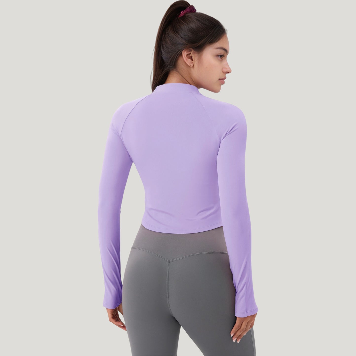 Long Sleeve Zip Front Activewear Jacket with Streamlined Fit and Lightweight Performance Fabric