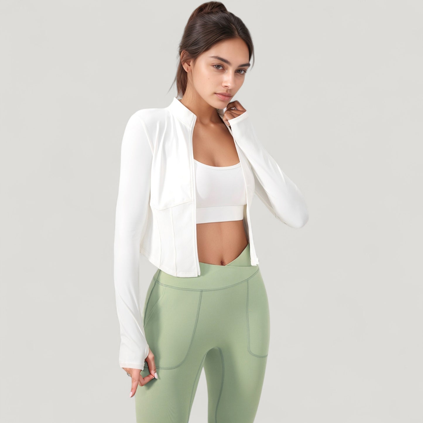 Long Sleeve Zip-Up Cropped Active Jacket with Thumbhole Cuffs and Slim Fit Design
